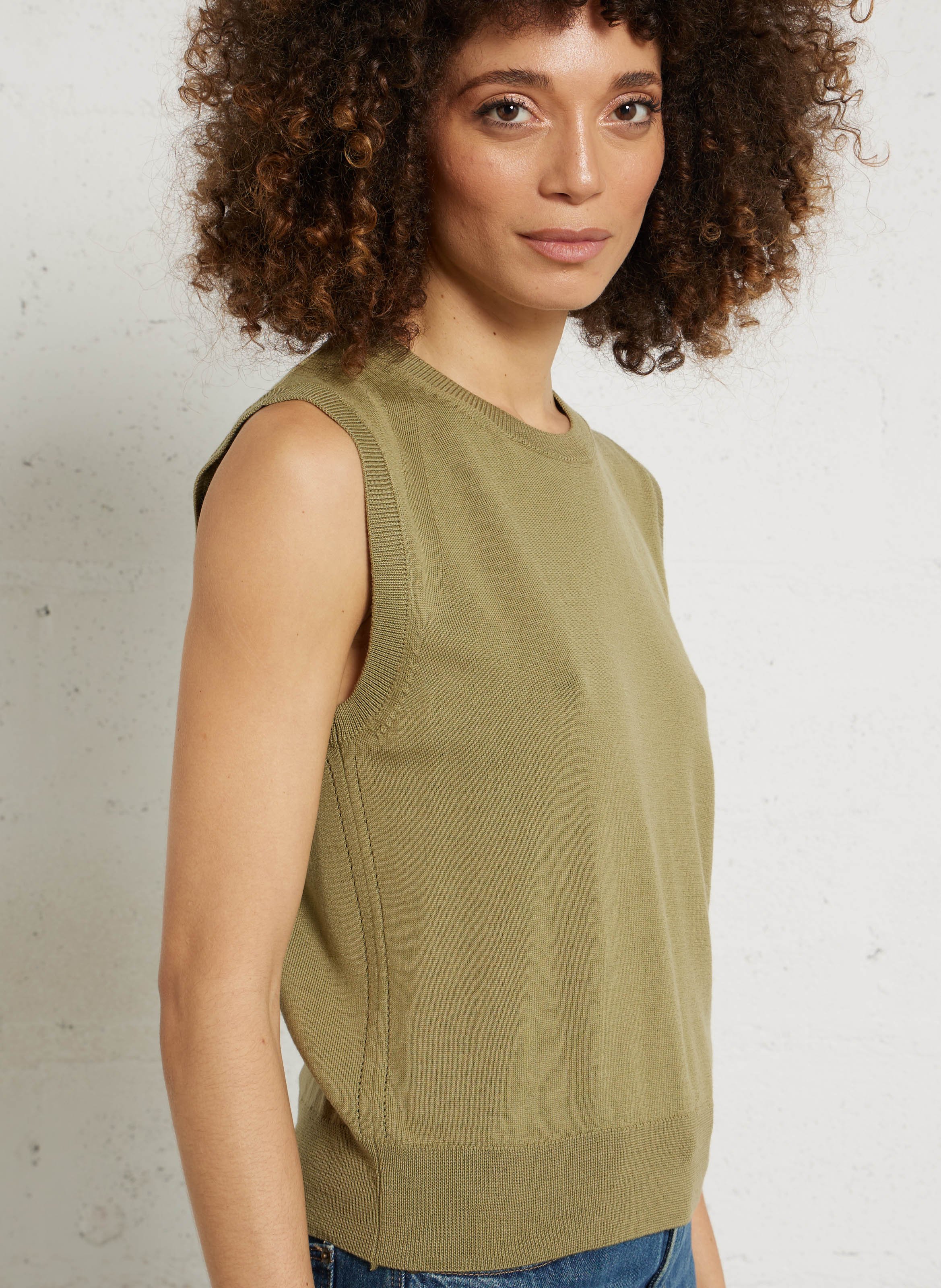 Pull sans manches col rond en laine mérinos fargo SOEUR Gris