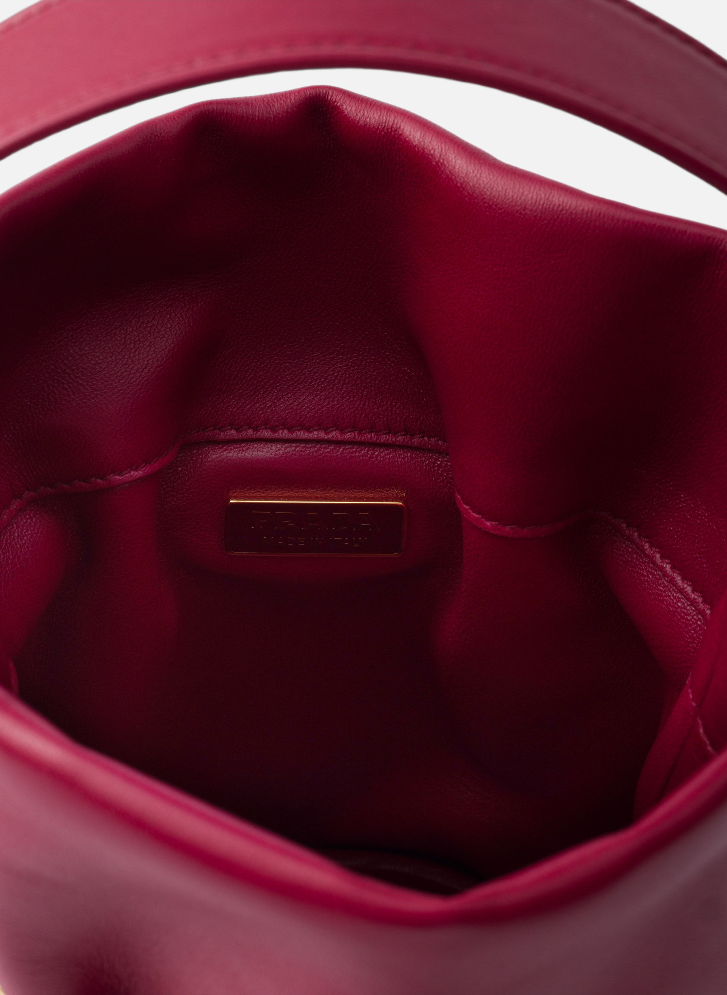 Petit sac seau en cuir nappa PRADA Rouge