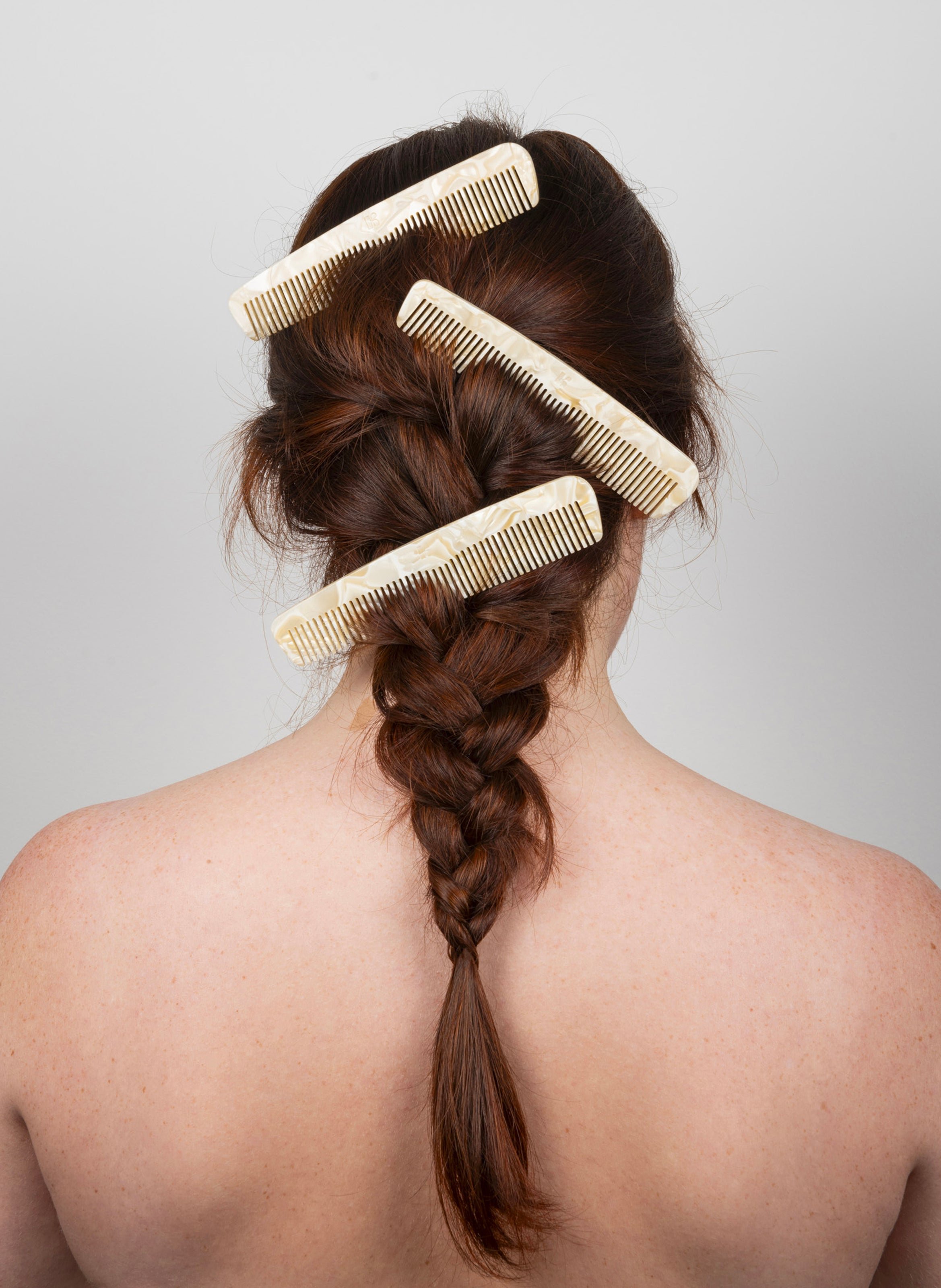 Peigne arum en acétate de cellulose KURAGE GINZA Beige