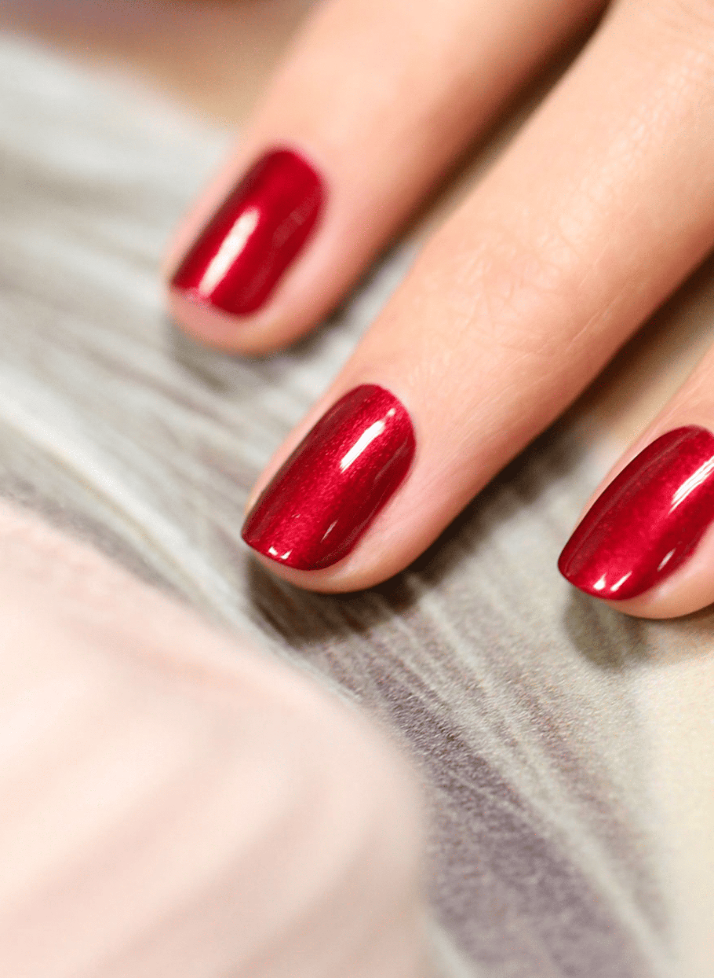 Green Flash Nail Polish MANUCURIST Red hibiscus