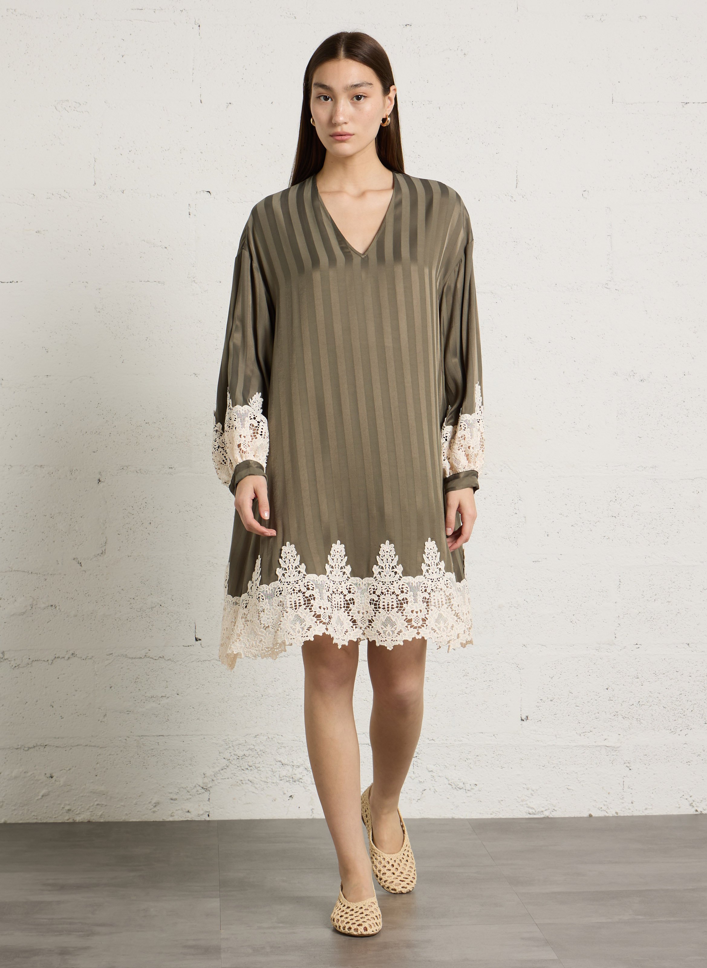 Robe courte ample col v IKKS Kaki