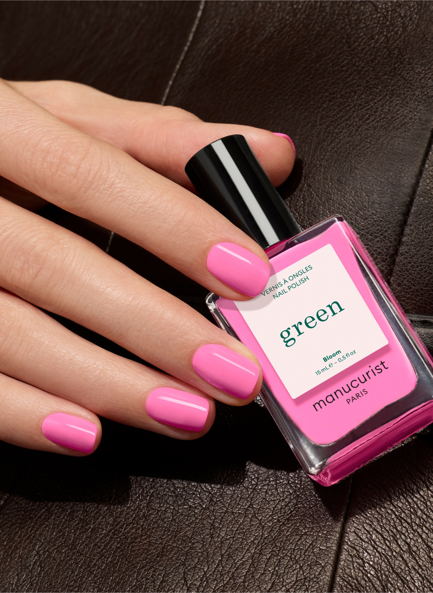Nagellack Grün - Bloom MANUCURIST Rose néon aux sous-tons bleus