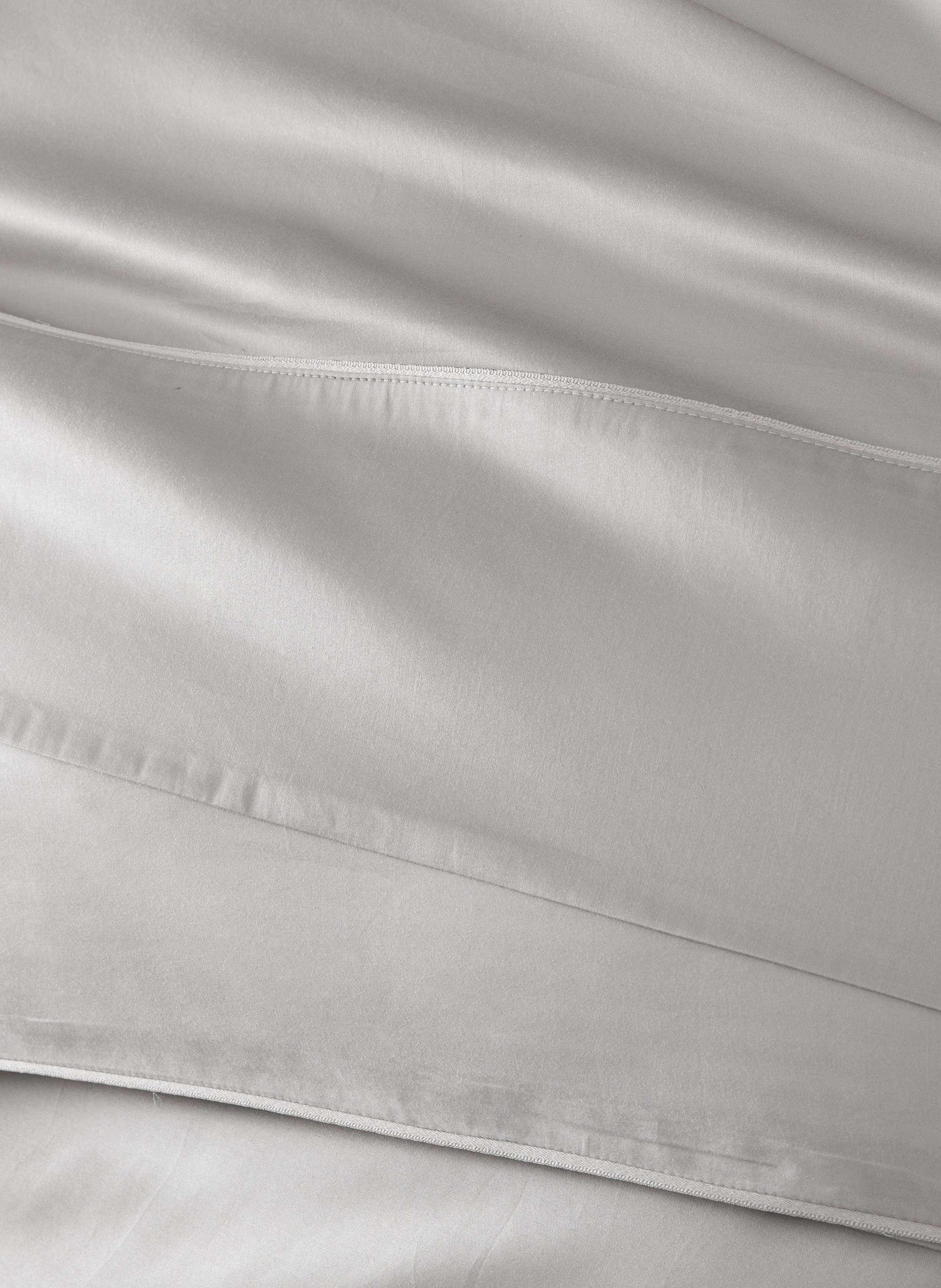 Drap plat uni en satin de coton bio, teophile ALEXANDRE TURPAULT Gris