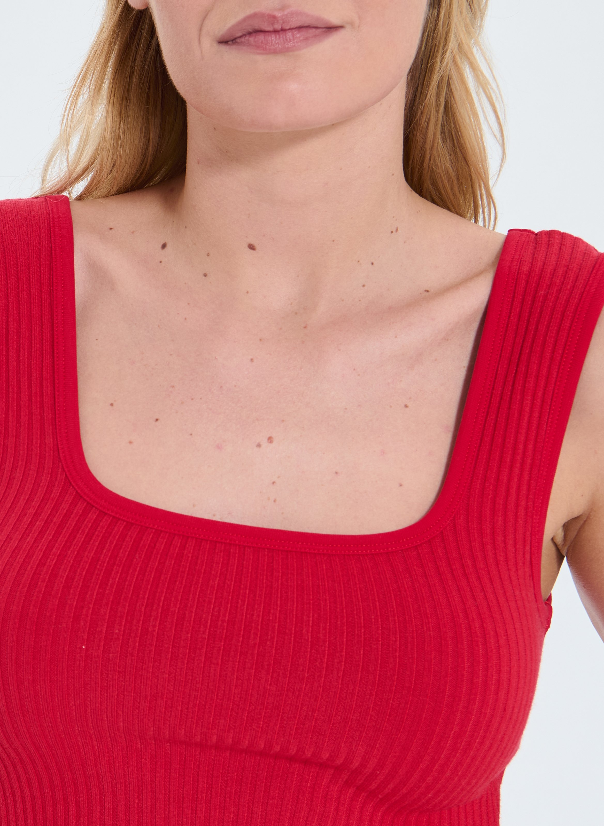 Top  torride ZAPA Rouge