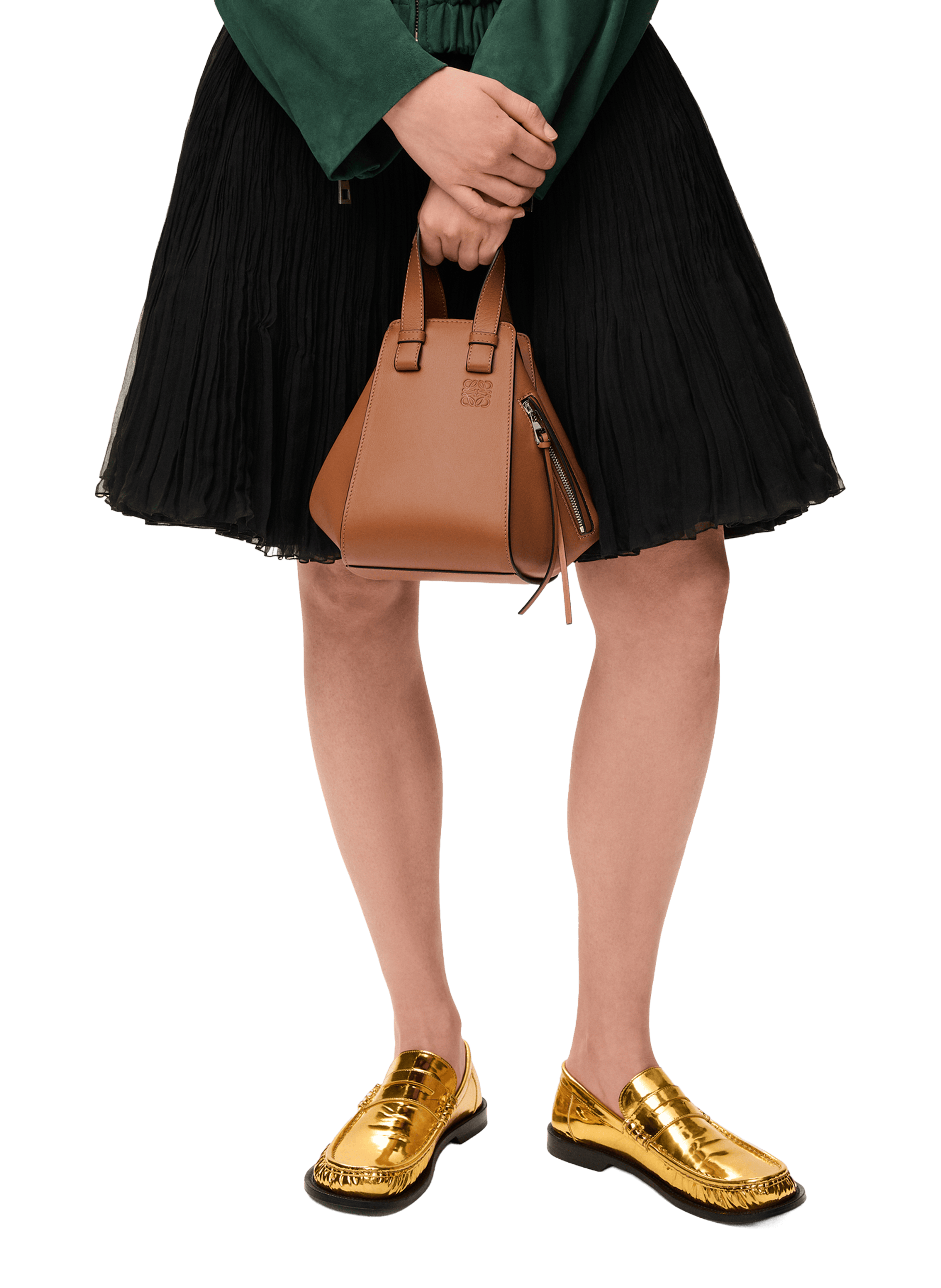 Sac Hammock Compact en cuir de veau classique LOEWE Marron