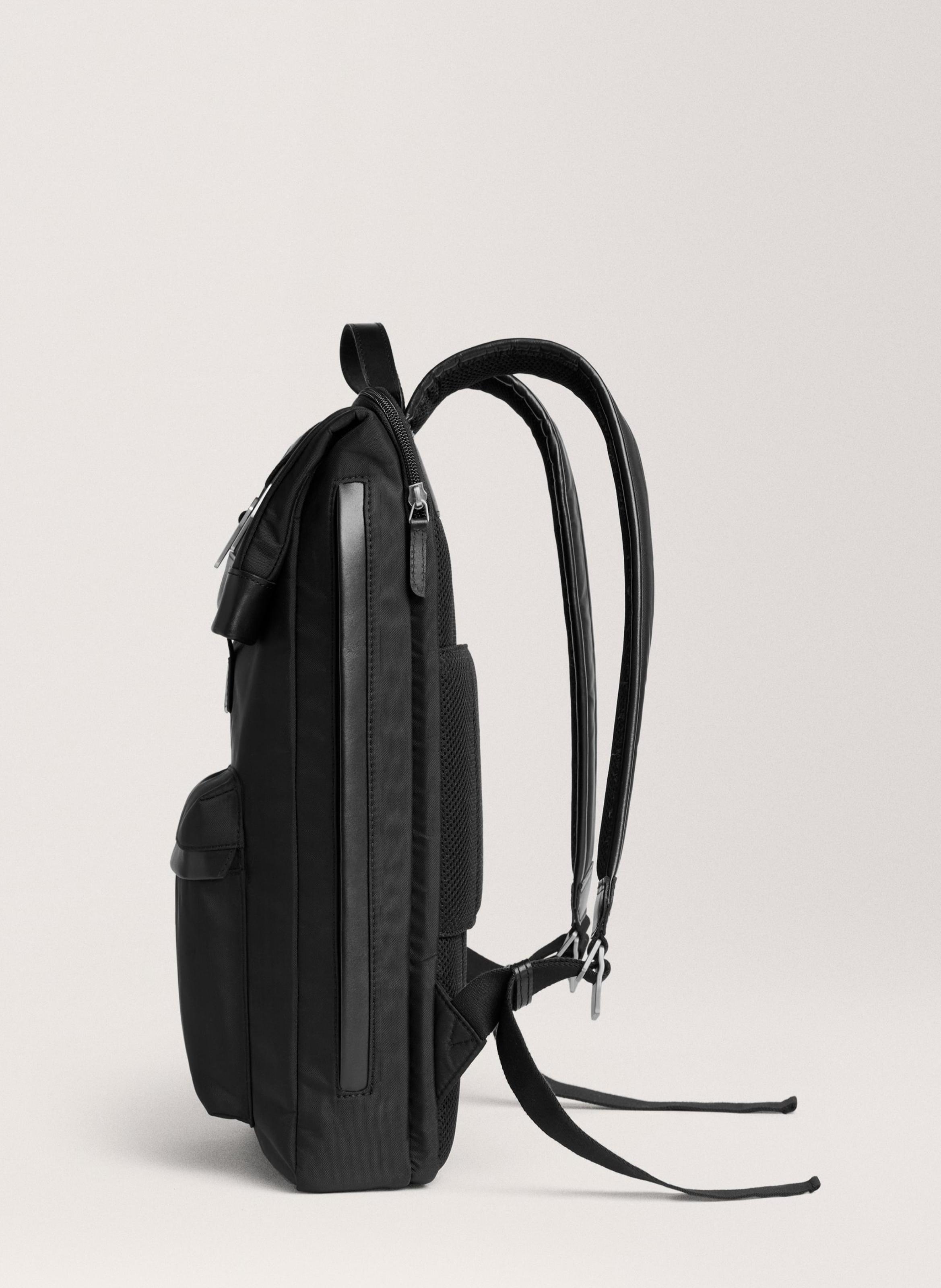 Sac à dos 'City-hopper' en nylon CARL FRIEDRIK Noir