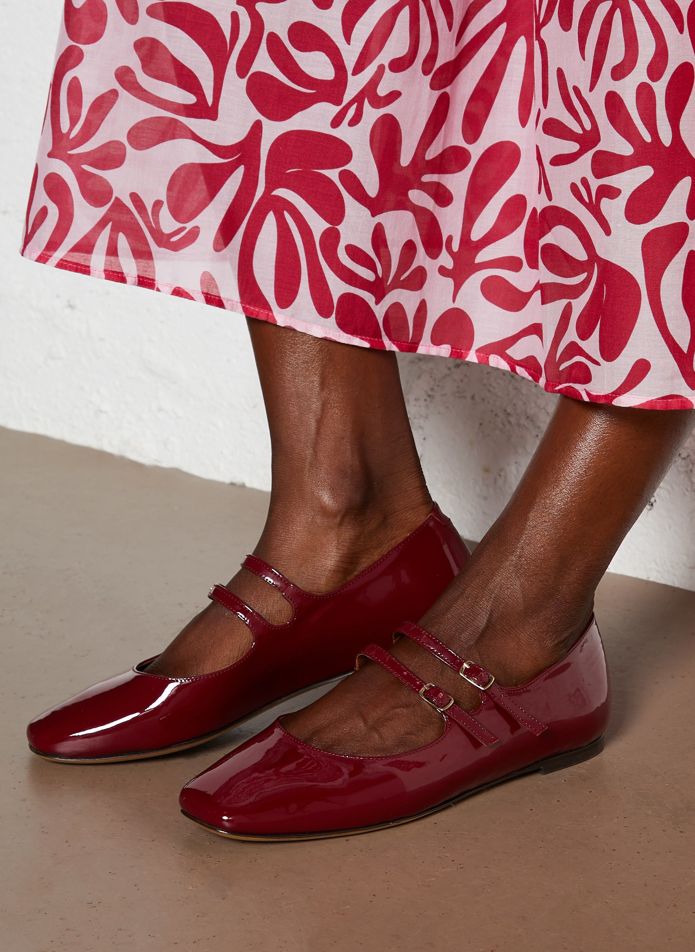 Babies en cuir vernis n°128 RIVECOUR Rouge