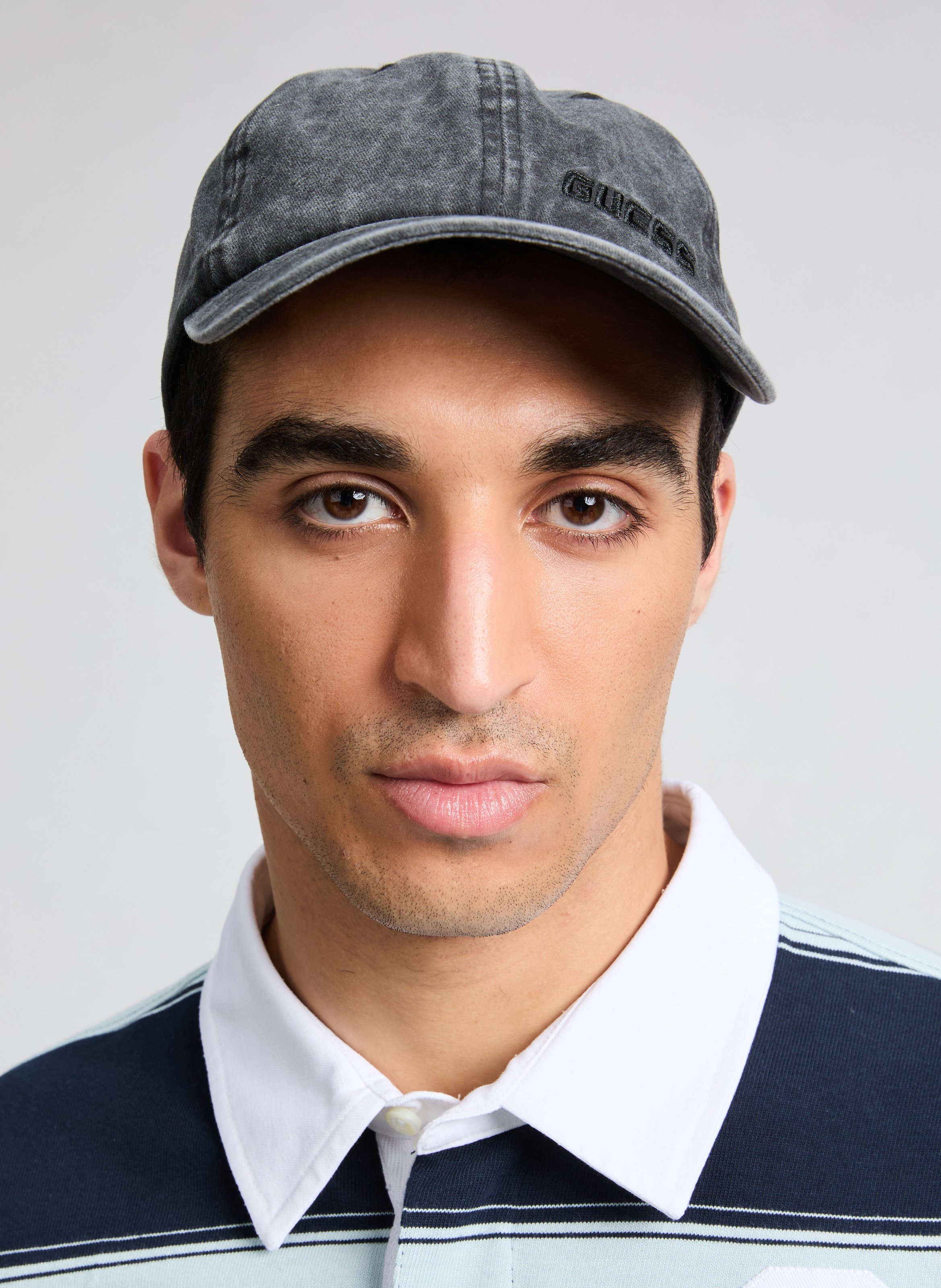 Casquette à logo  GUESS Noir