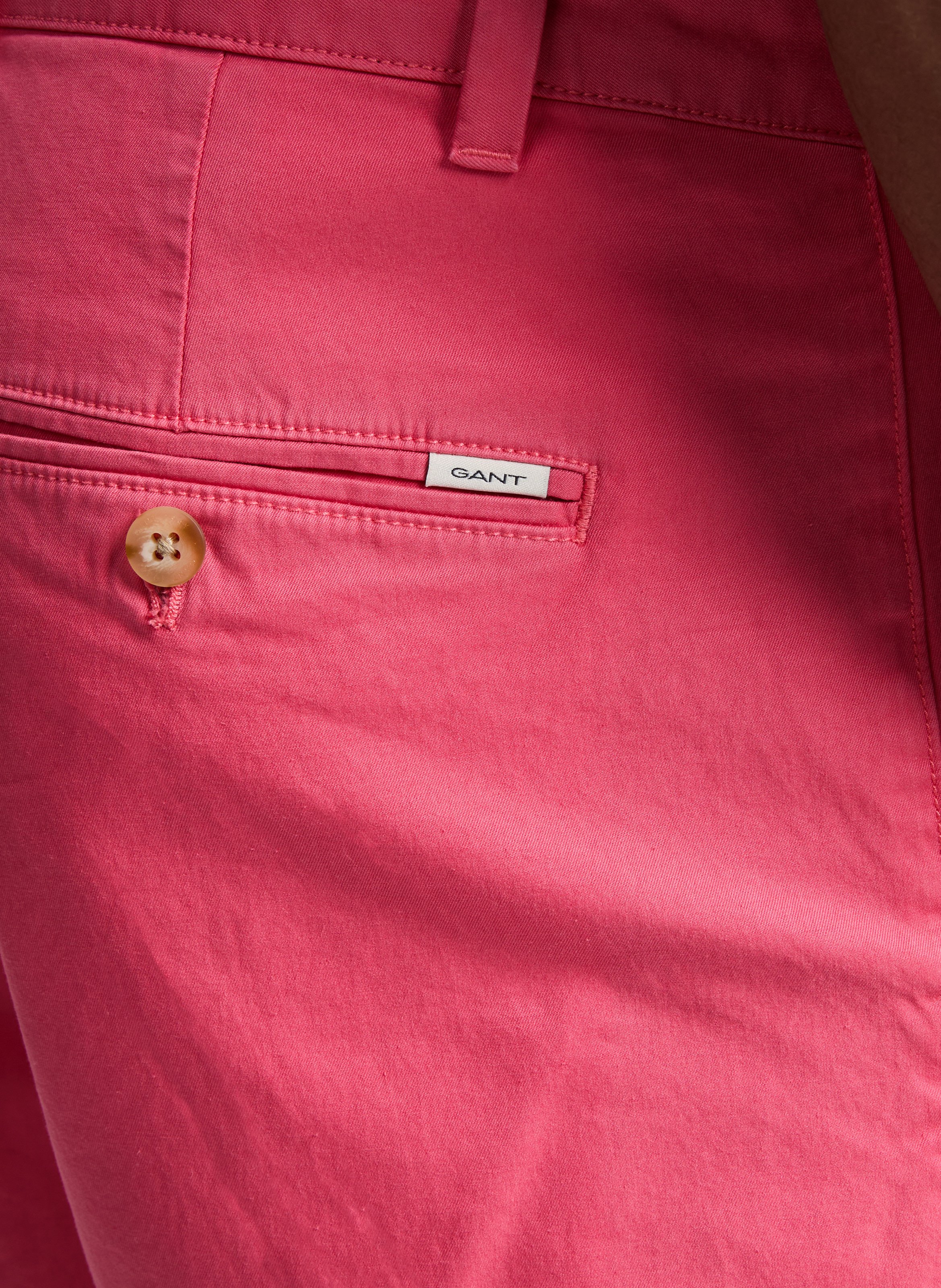 Kurze Baumwollhose GANT Rot