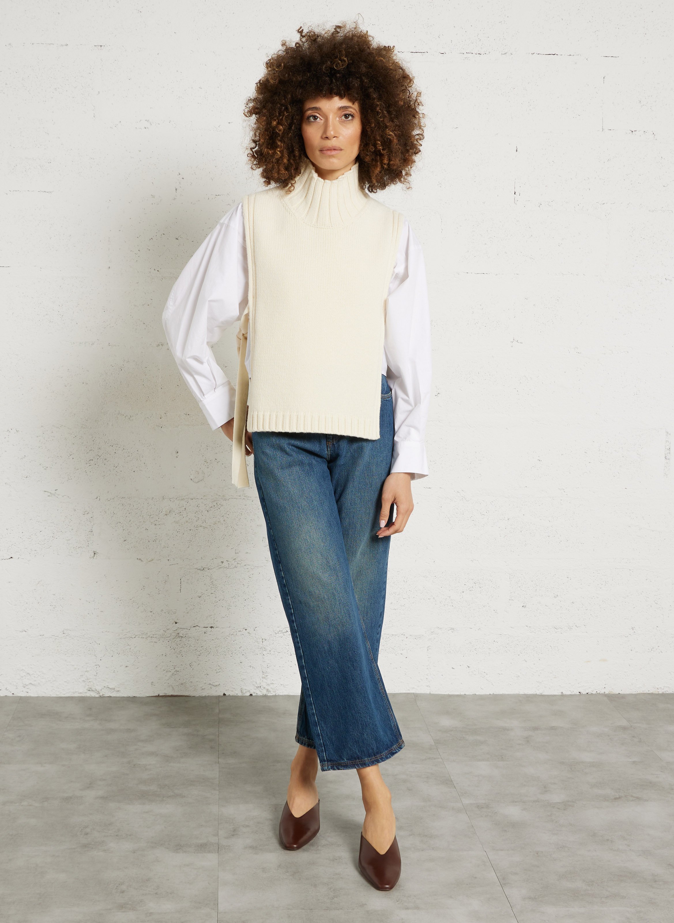 Plastron col montant en laine mélangée or SOEUR Beige