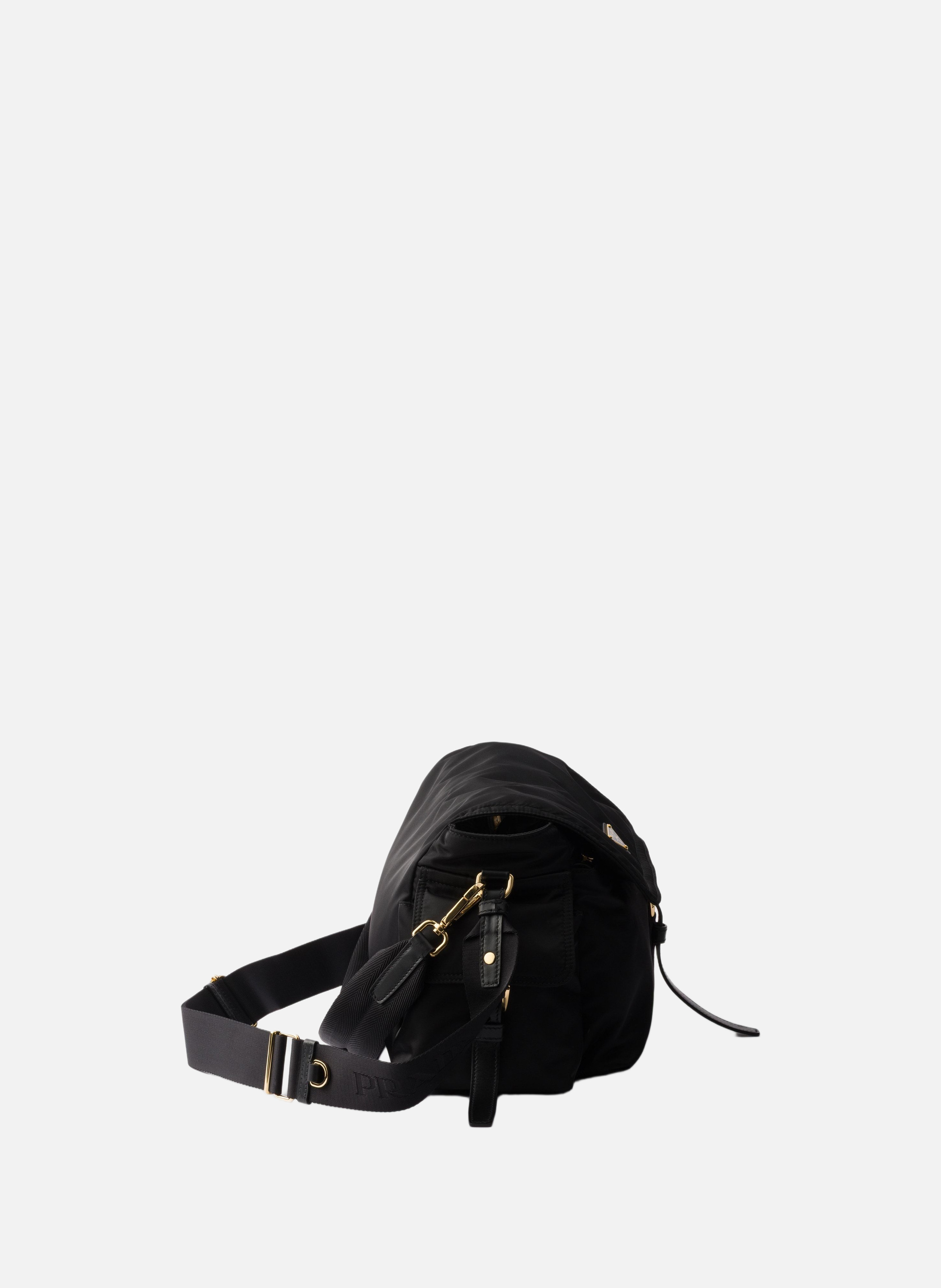 Grand sac porté épaule prada explore en re-nylon PRADA Noir