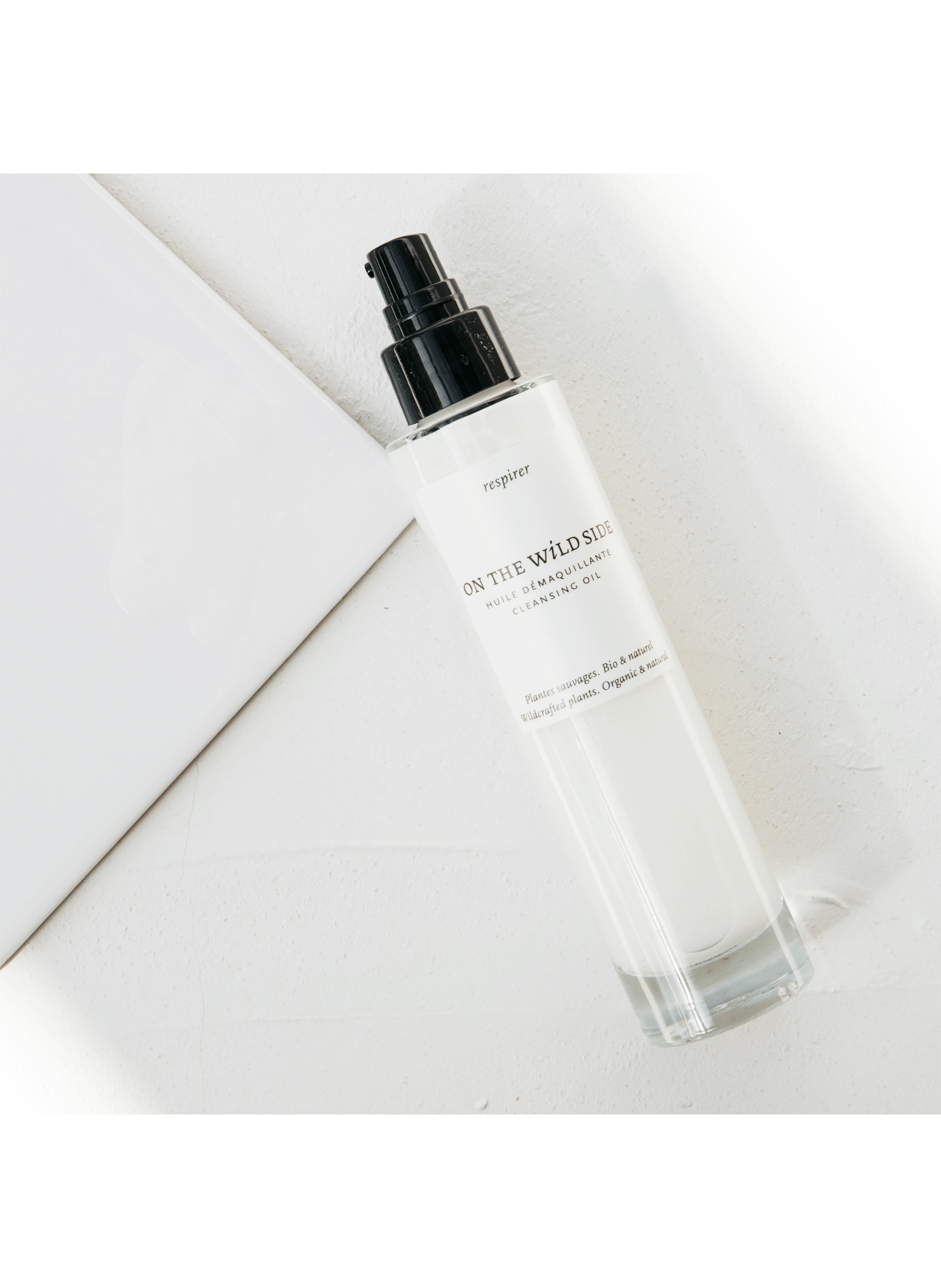 Cleansing Oil ON THE WILD SIDE No color