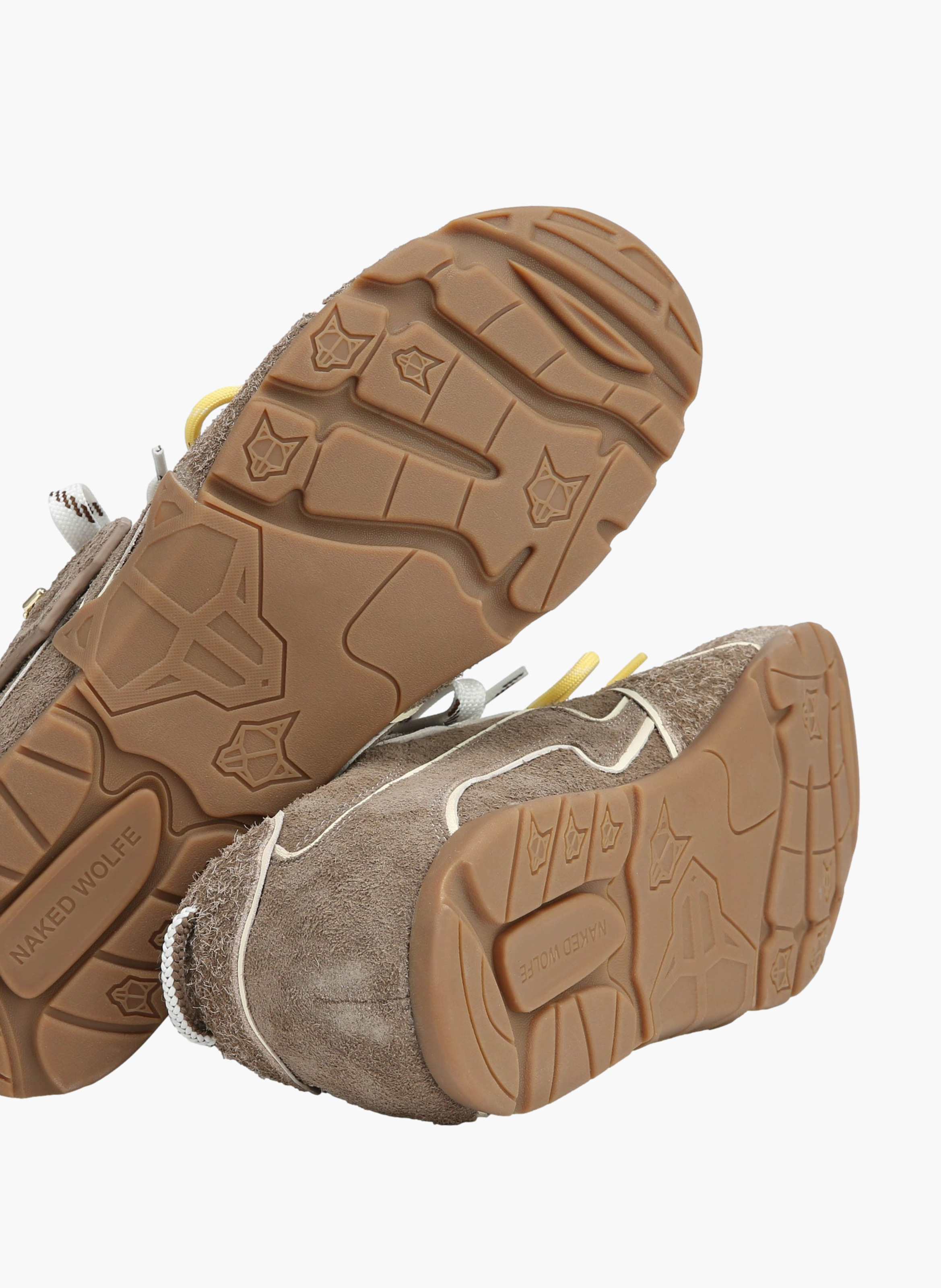 Baskets ace m en daim NAKED WOLFE Marron