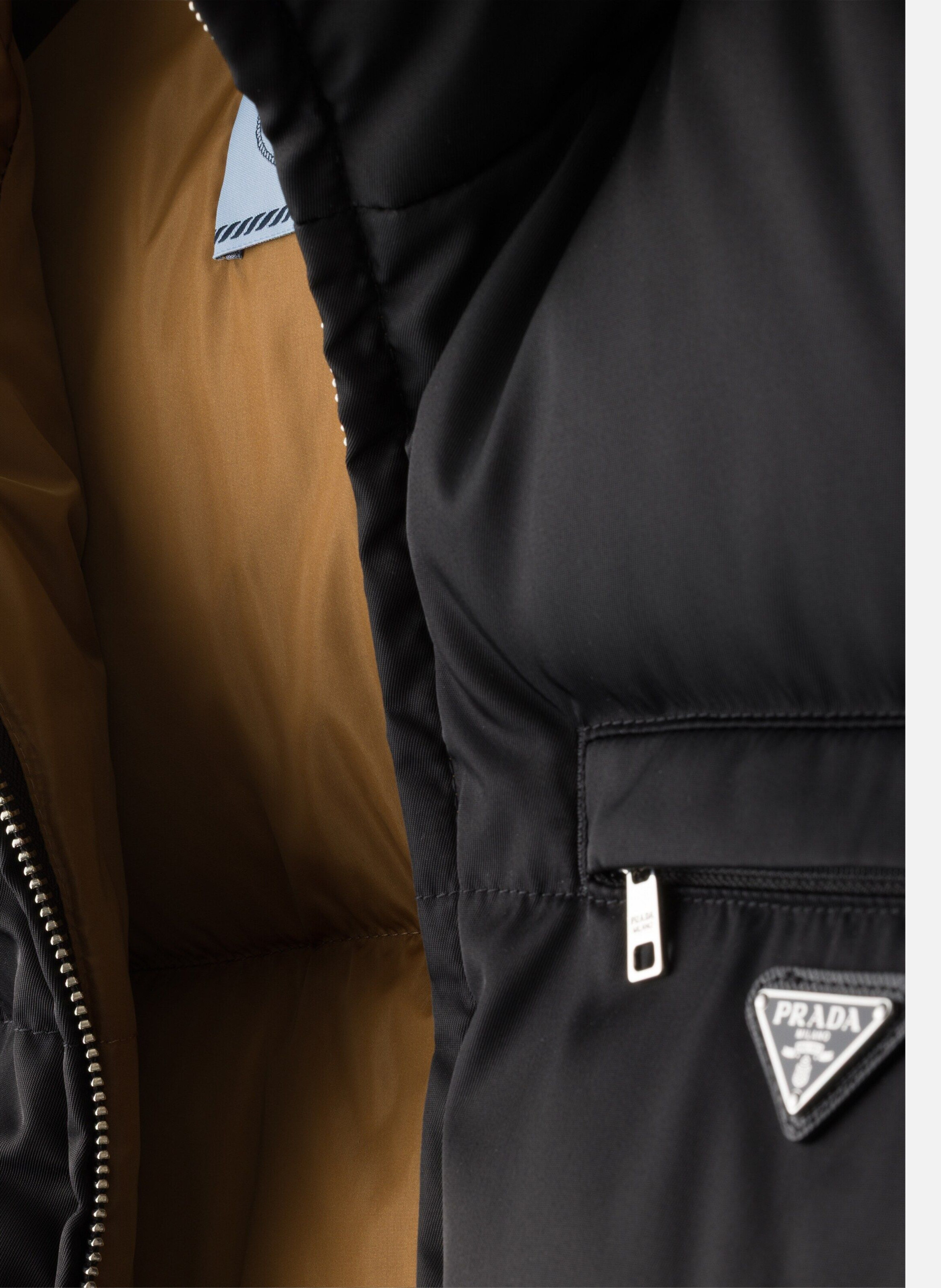 Doudoune en re-nylon PRADA Noir