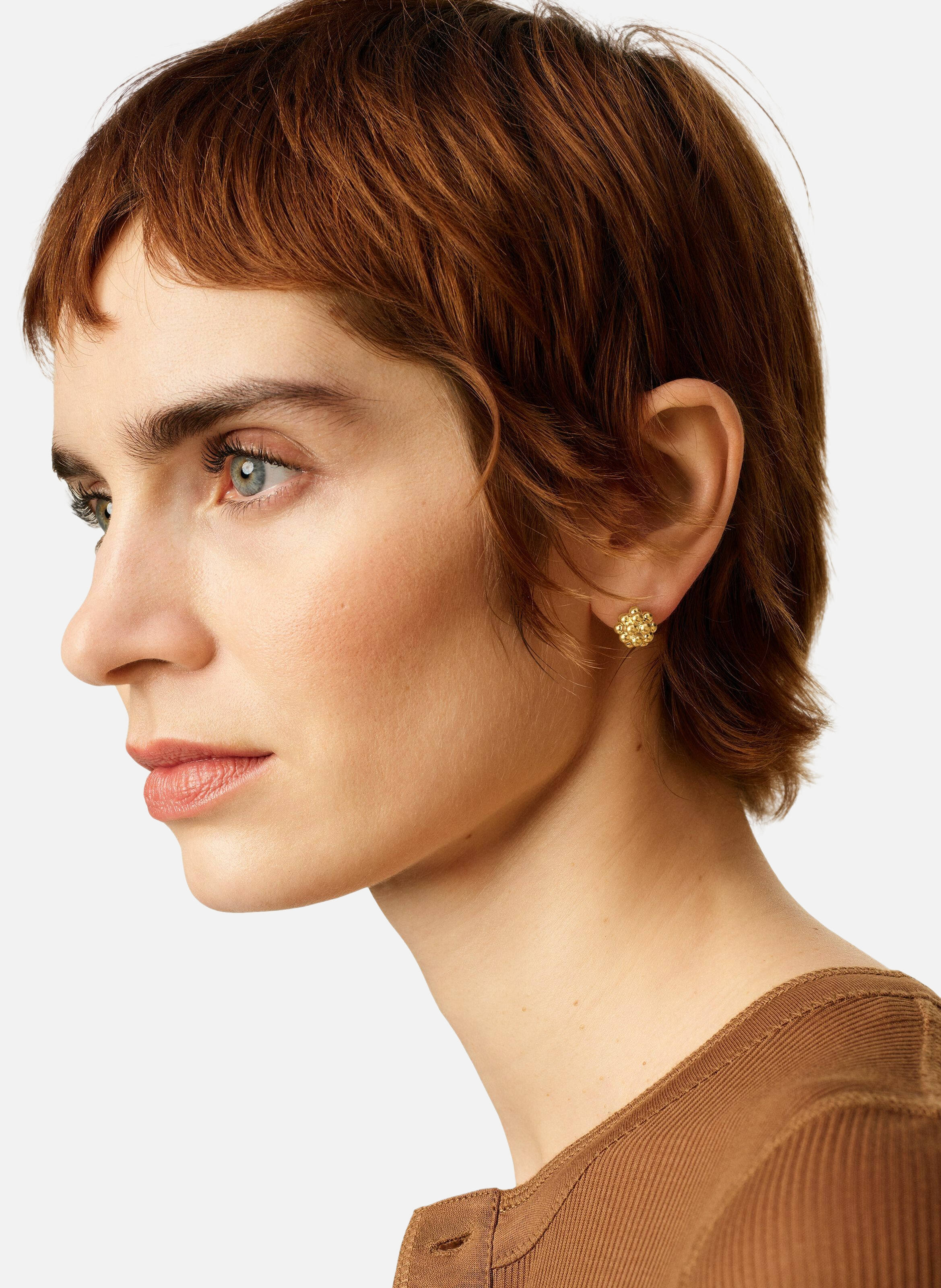 Puces oreilles perlées en laiton unisexe AMI PARIS Jaune