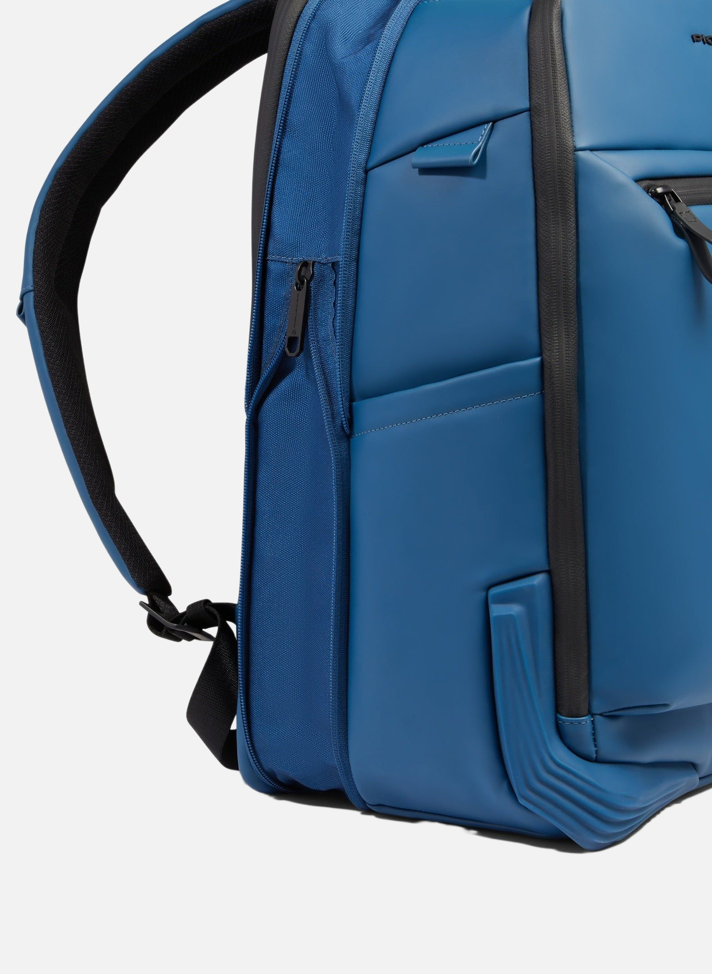 Rugzak voor op reis, geschikt om onder de stoel in het vliegtuig te passen. | Blauw PIQUADRO Heren