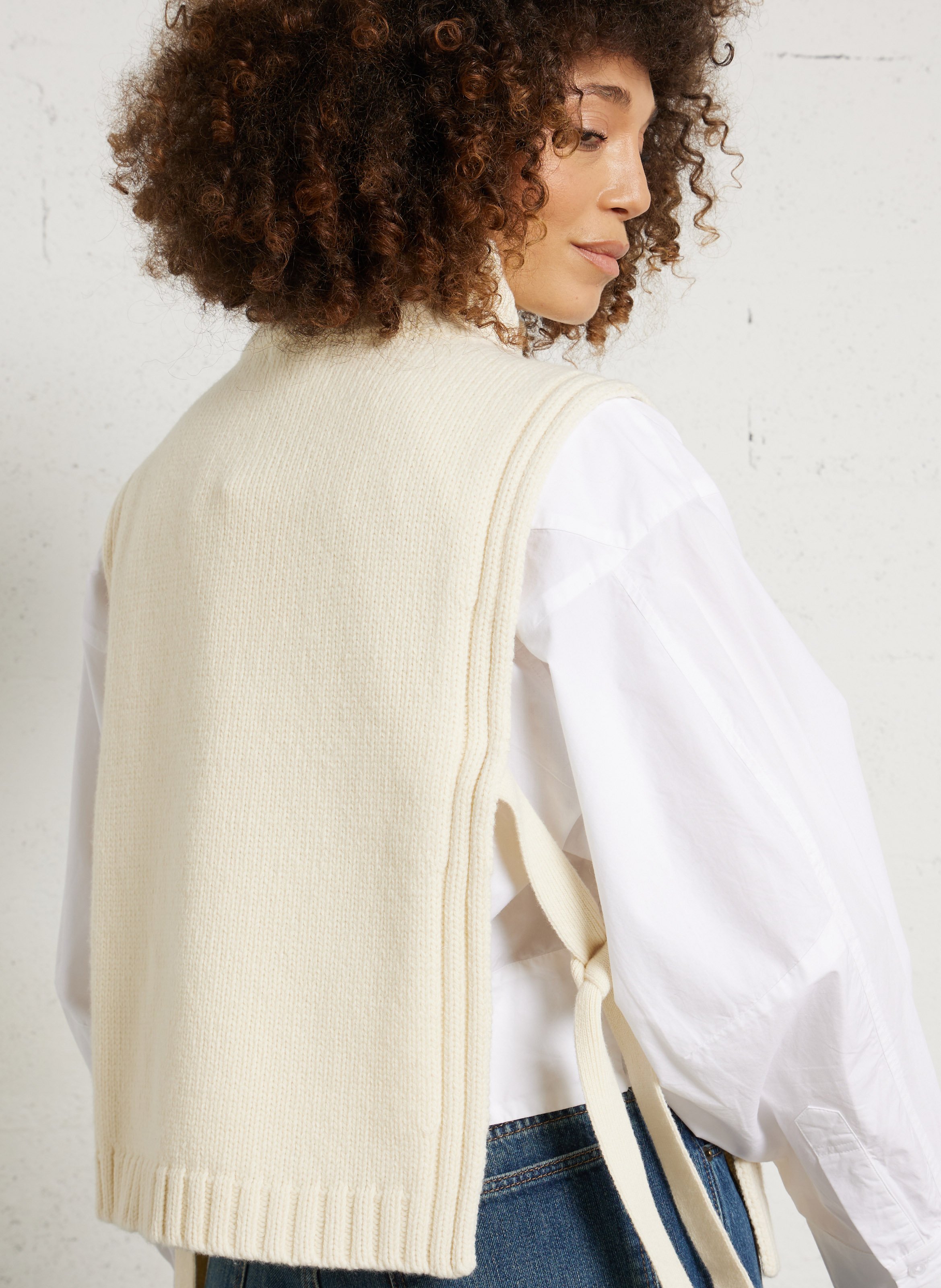 Plastron col montant en laine mélangée or SOEUR Beige