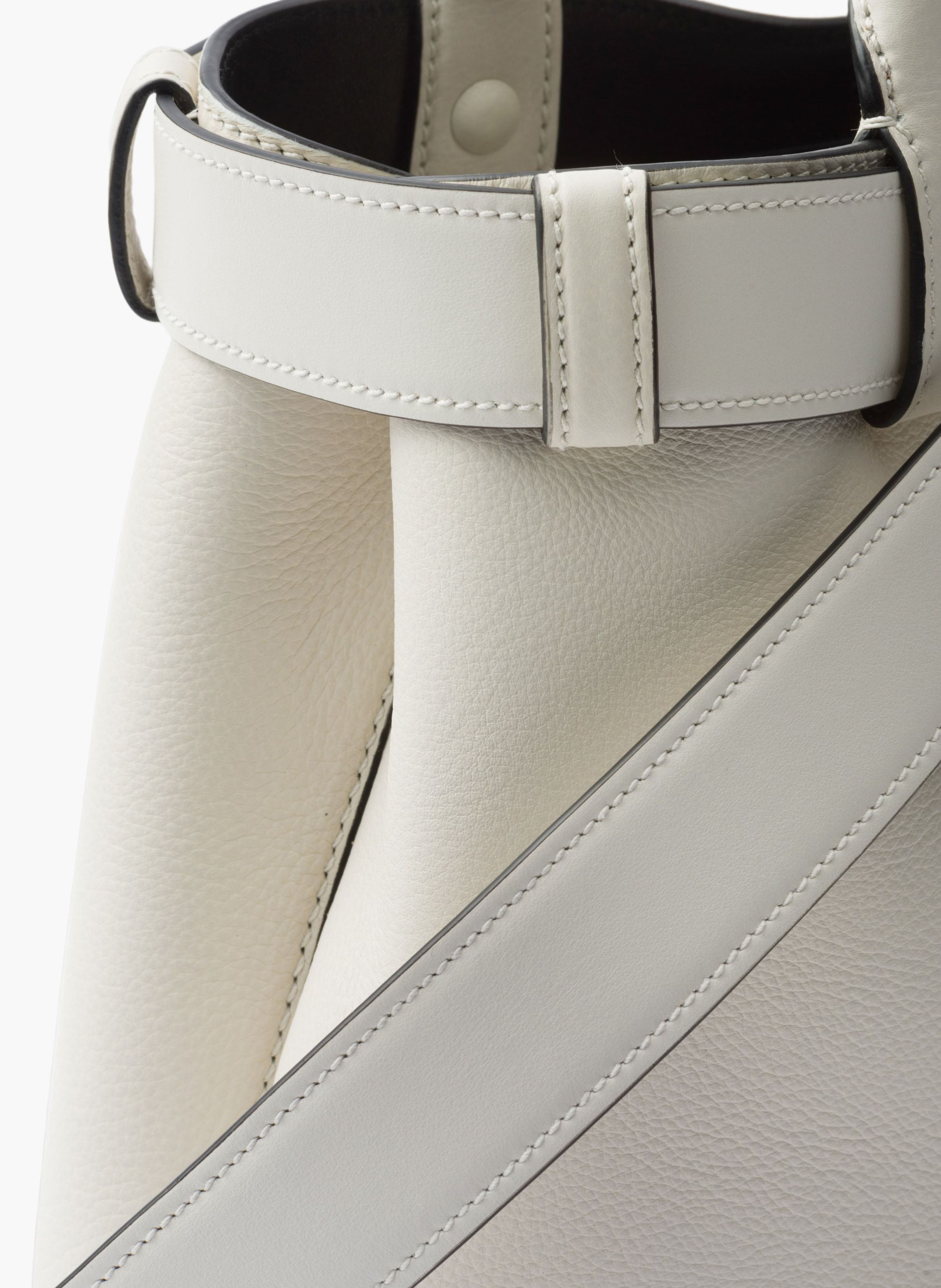 Petit sac à main prada buckle en cuir avec bandoul PRADA Blanc