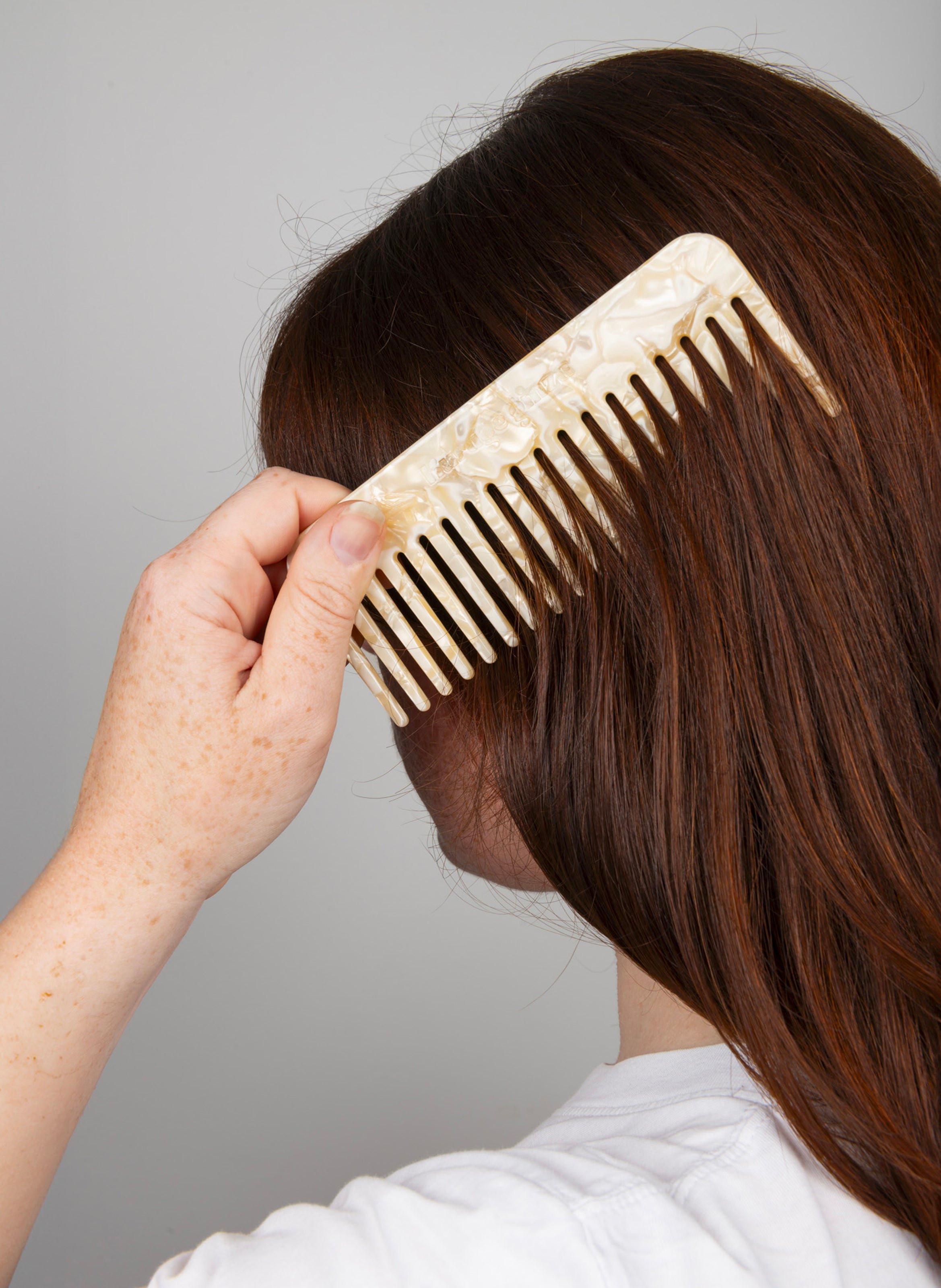 Peigne dahlia en acétate de cellulose KURAGE GINZA Beige