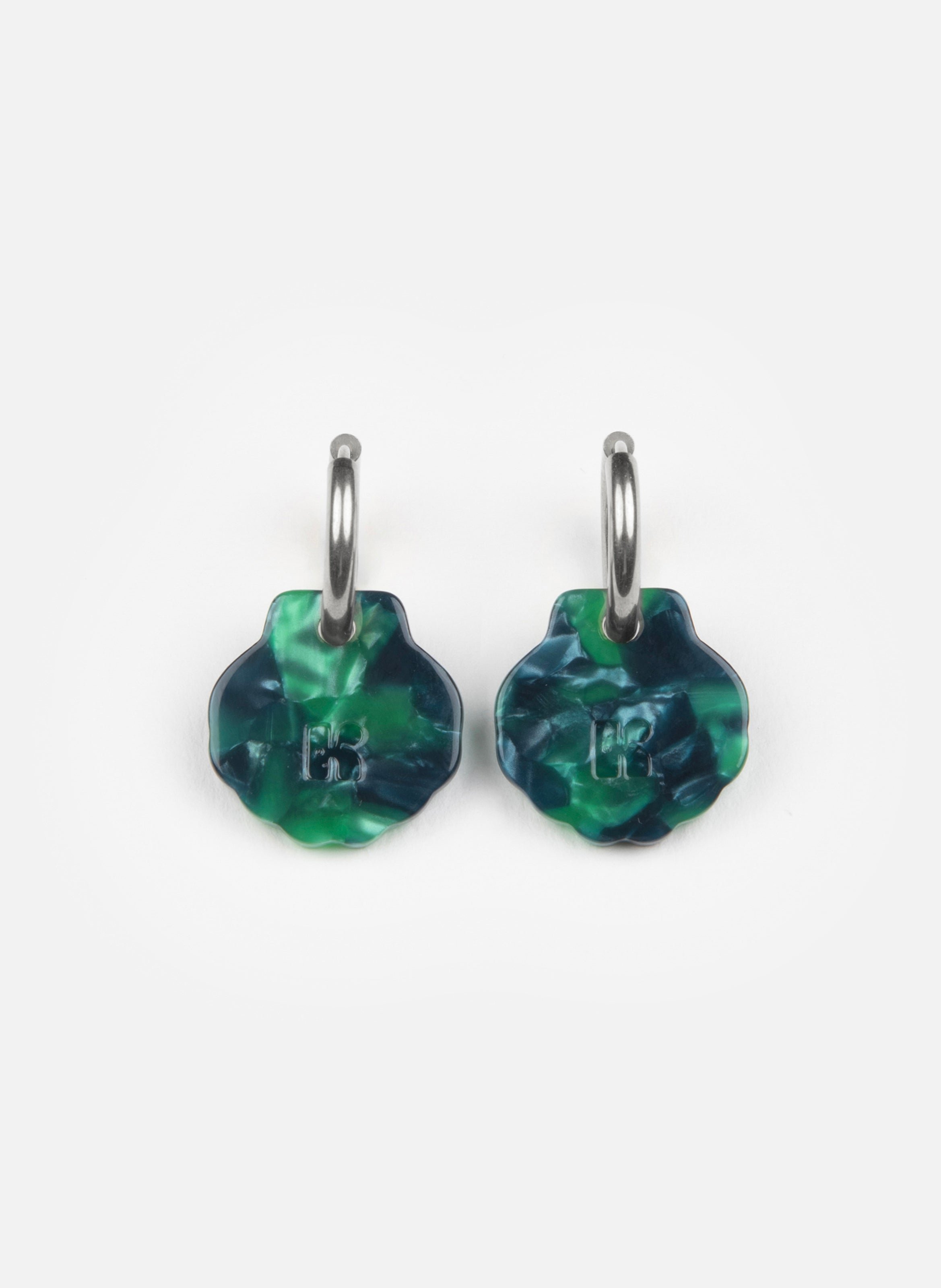 Boucles d'oreilles baby mermaid avec anneaux en acier inoxydable argenté KURAGE GINZA Vert