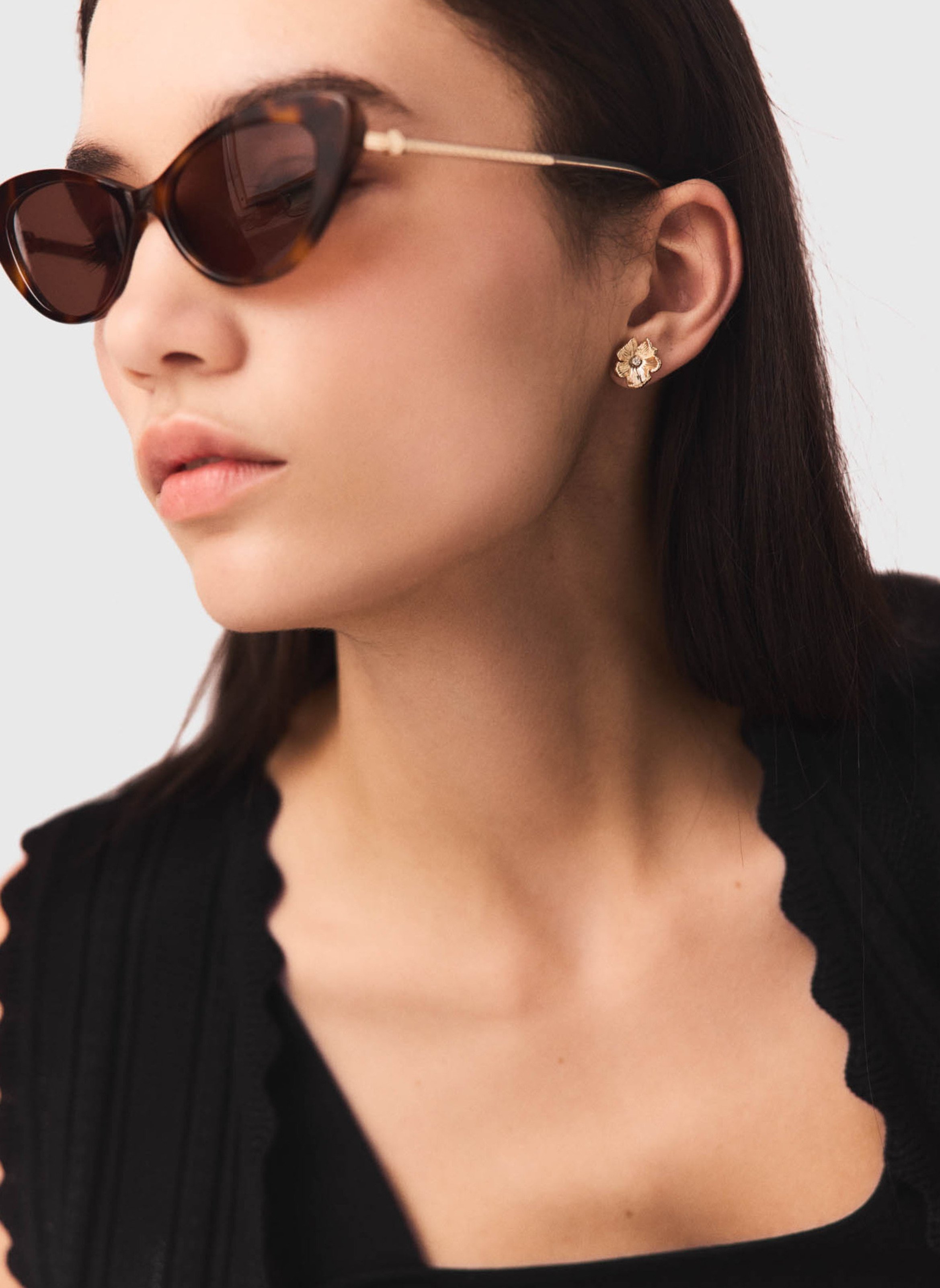 Boucles d'oreilles fleurs en laiton MAJE Doré