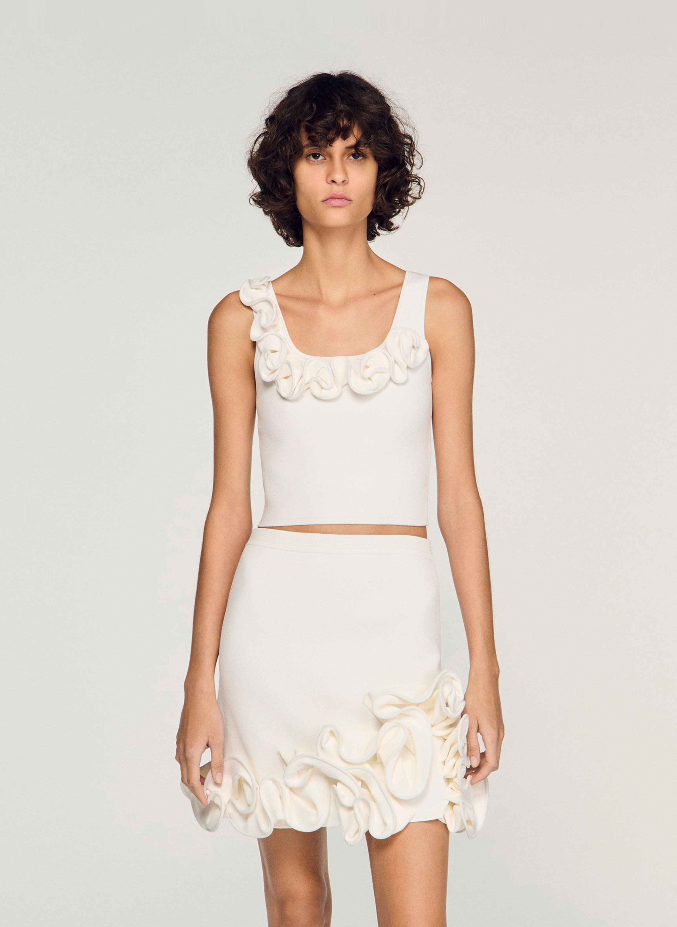 Top court moulant en maille SANDRO Blanc