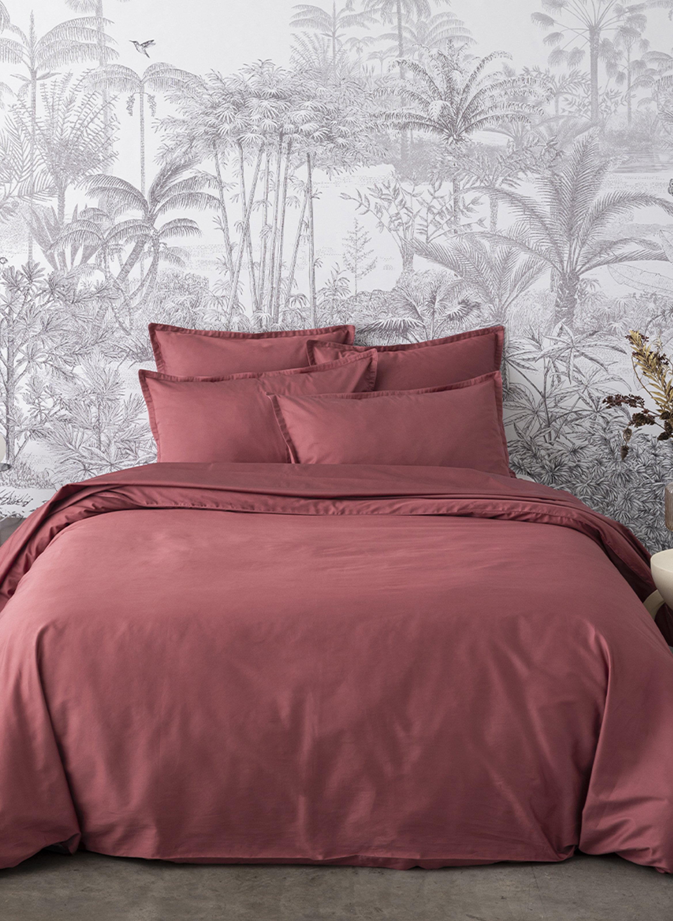 Drap plat uni en satin de coton bio, teophile  Rouge cosmos