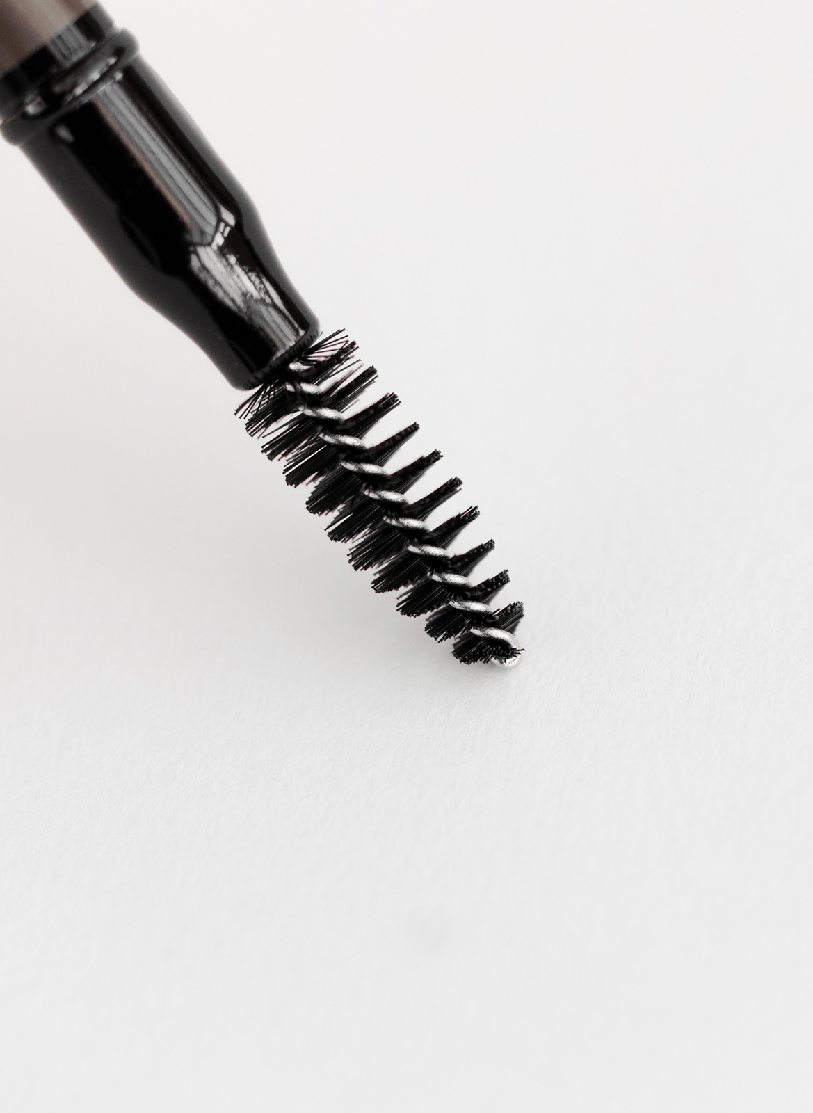 Crayon à sourcils DR HAUSCHKA 01 brun clair