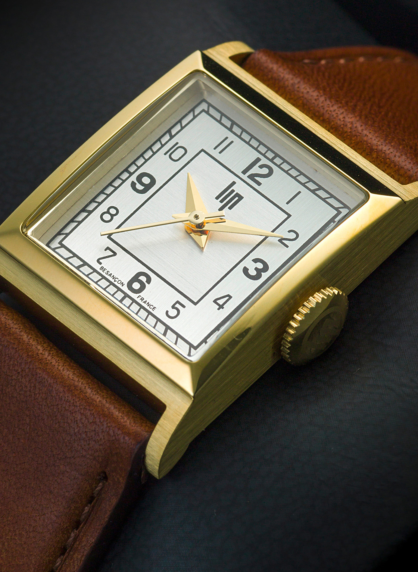 Montre à quartz en cuir LIP Argent