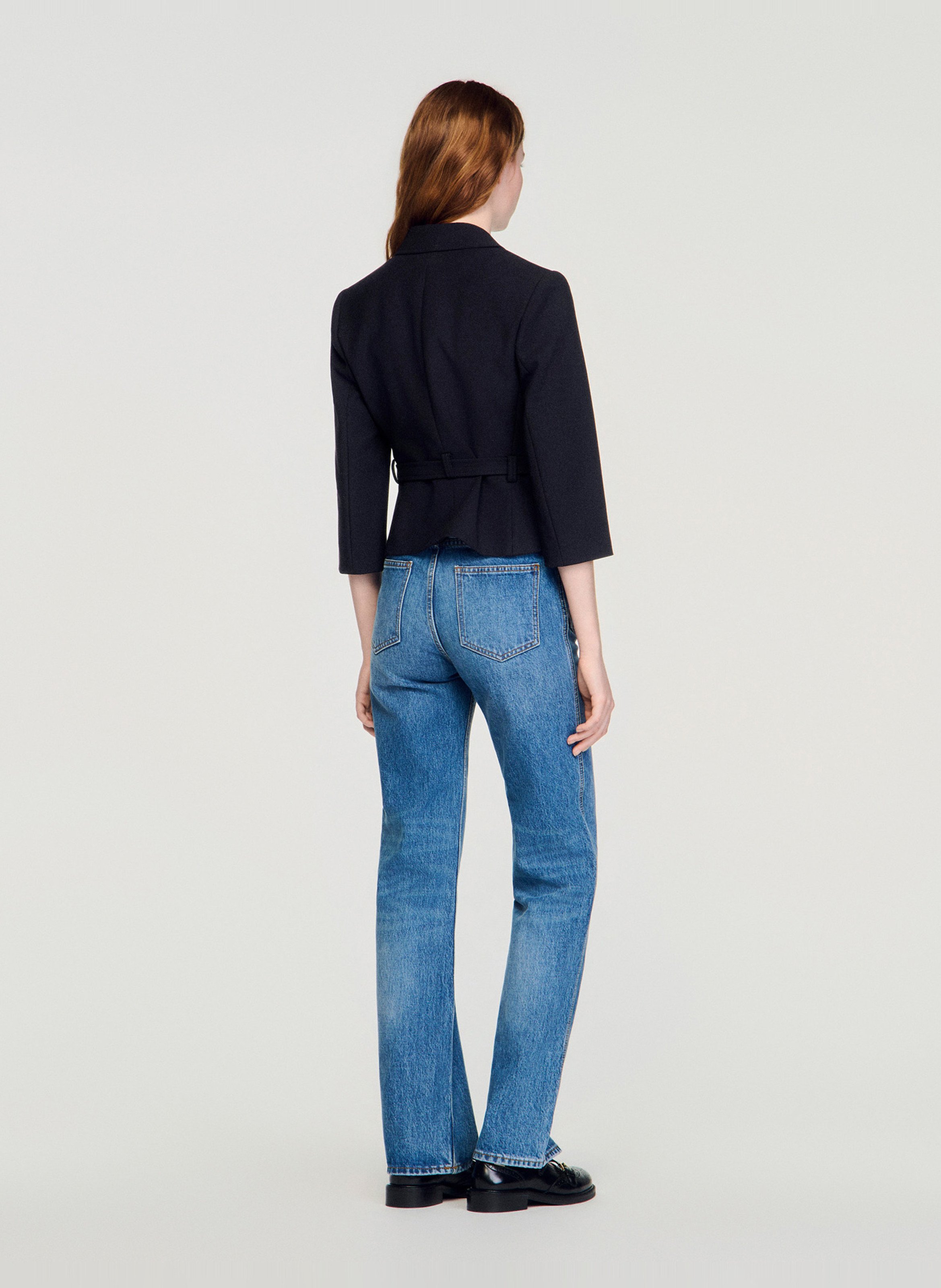 Veste cintrée courte col tailleur SANDRO Noir