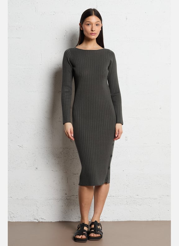 Robe midi col rond leonie Kaki by MAISON 123 MAISON 123 Robe midi col rond leonie Kaki