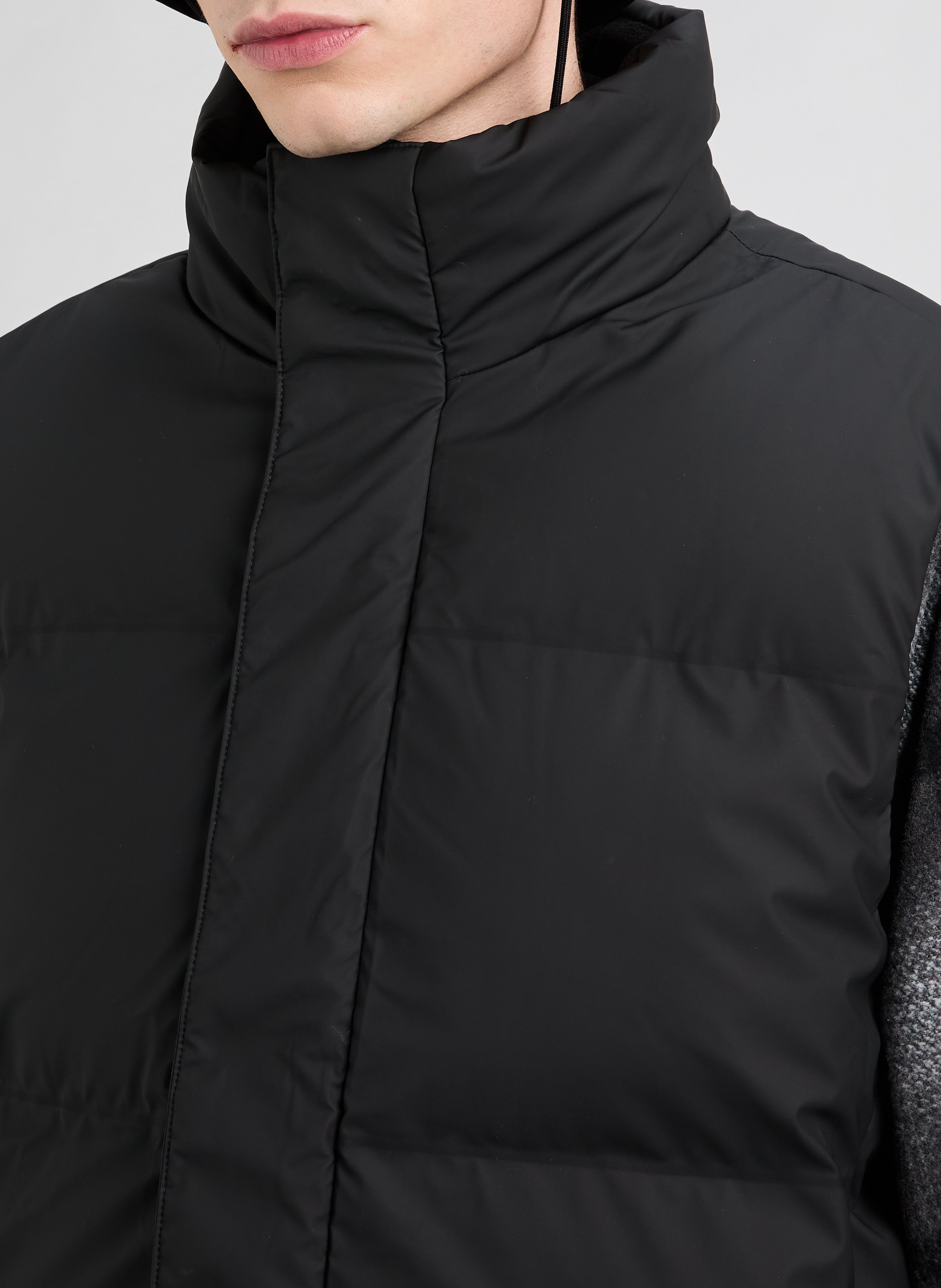 Mid-length sleeveless puffer jacket DOCKERS Black