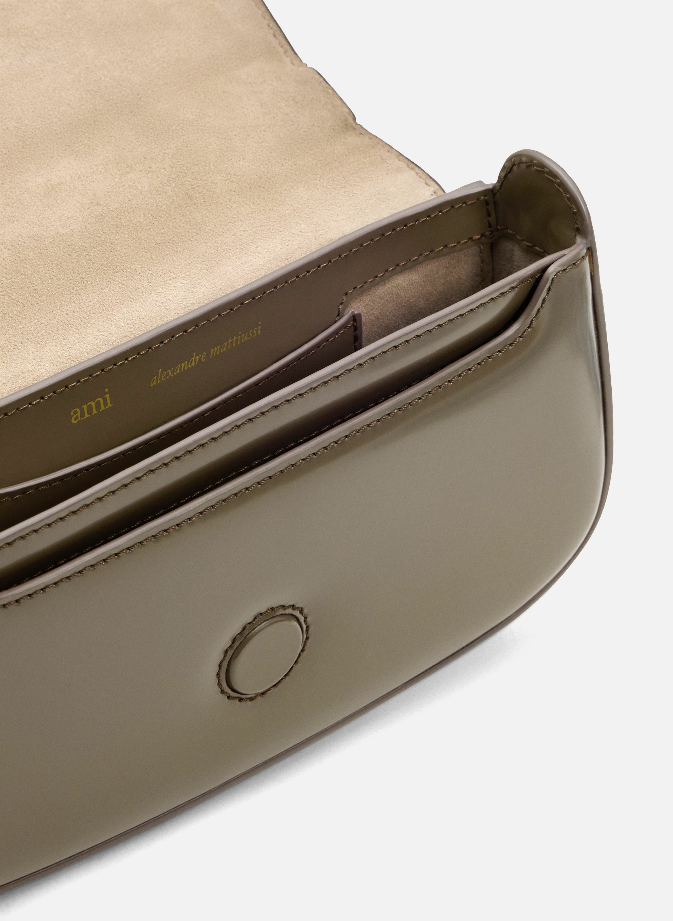 Sac porté croisé paris paris petit en cuir glacé unisexe AMI PARIS Gris