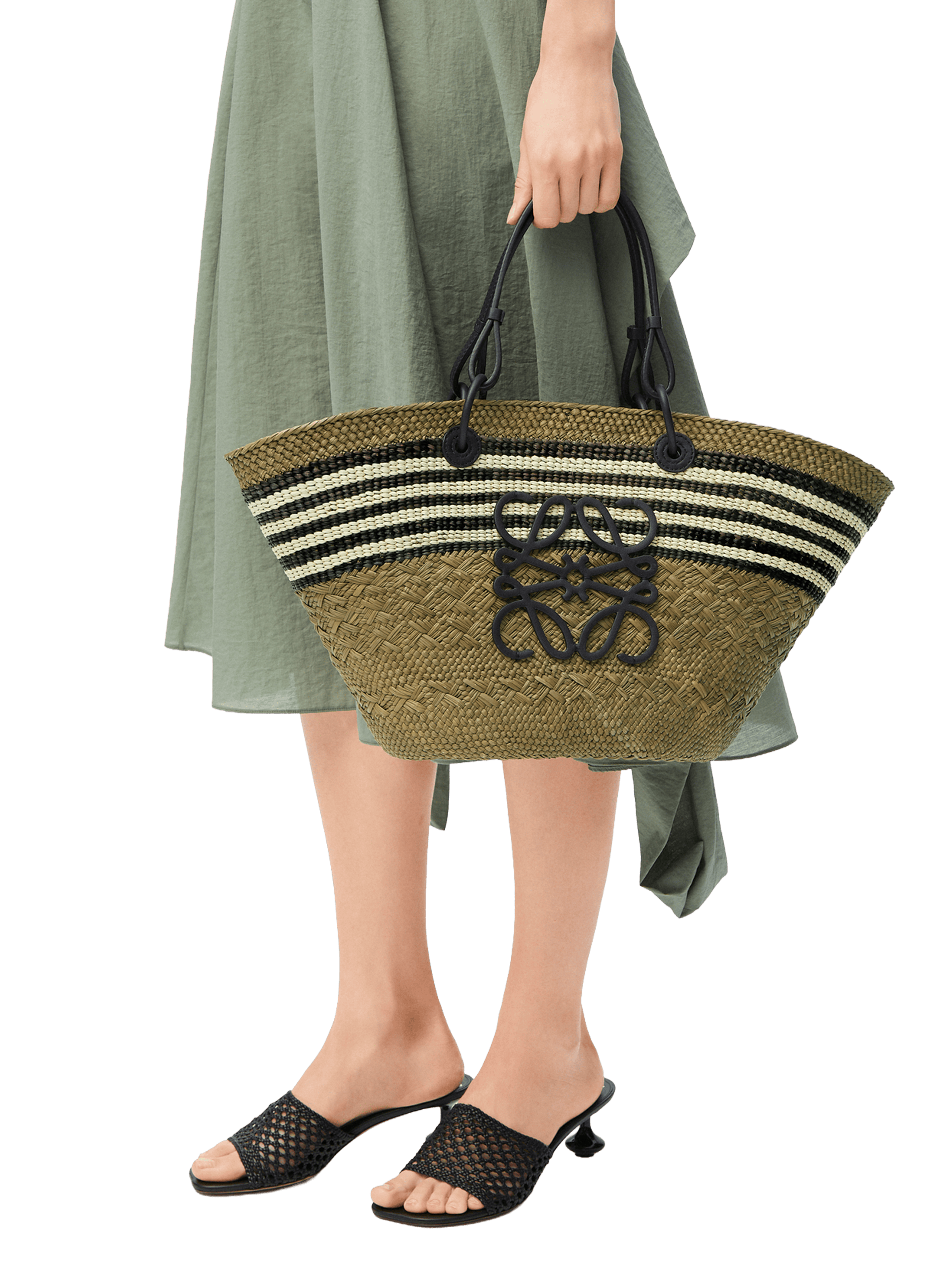 Medium basket in Iraca palm and calf leather LOEWE Khaki