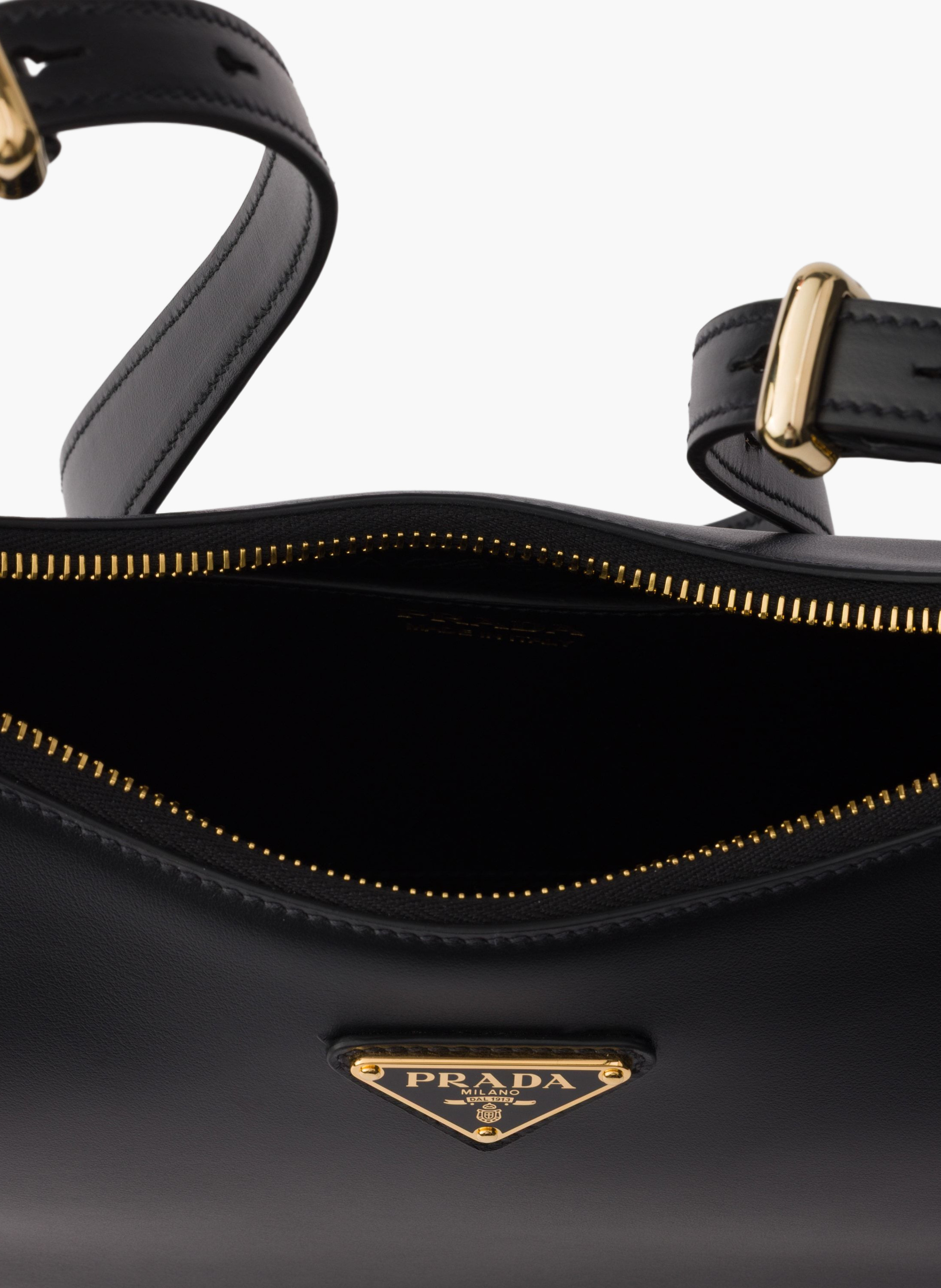 Petit sac porté épaule prada arqué en cuir PRADA Noir