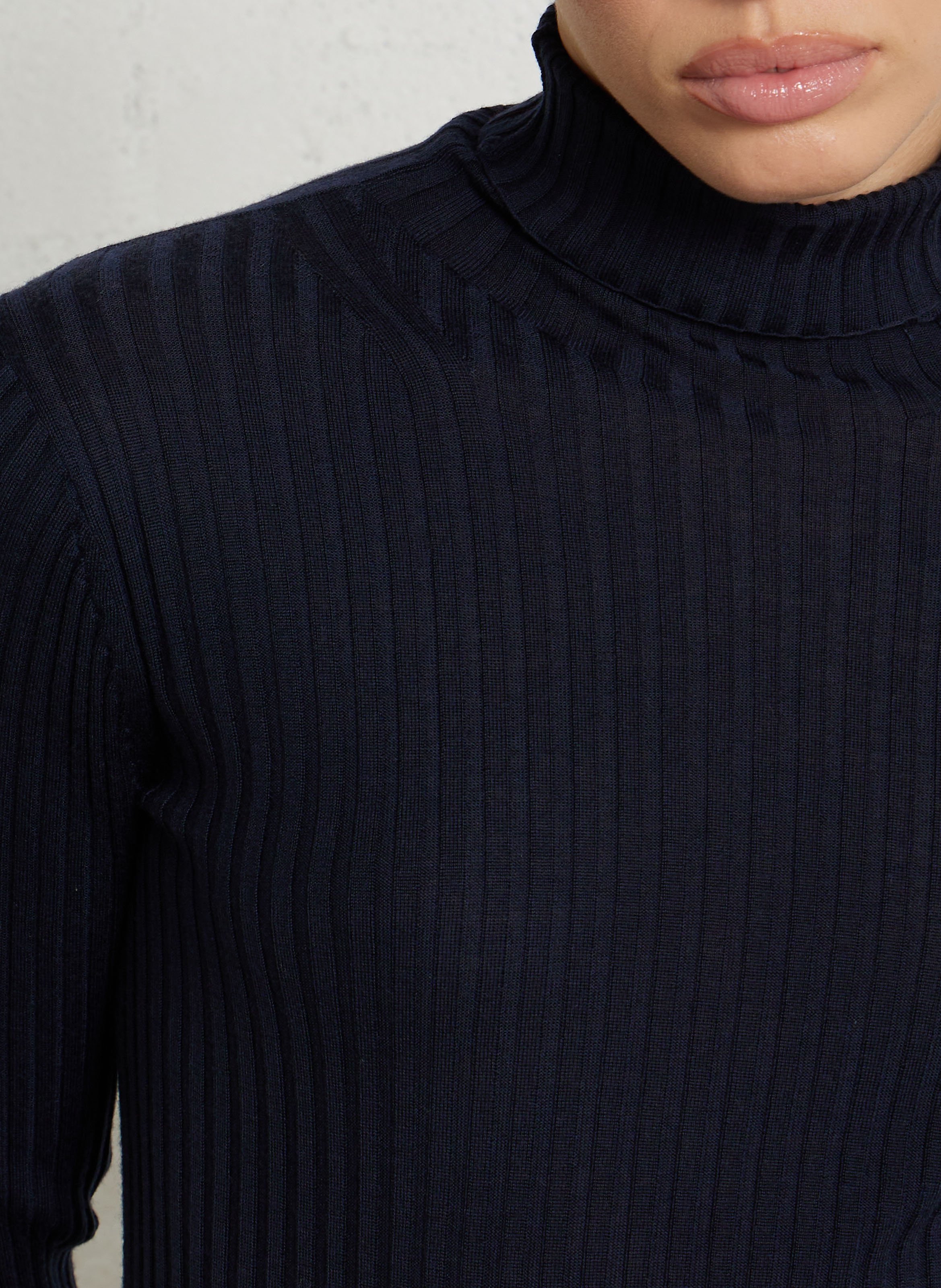 Col roulé cintré en laine mérinos Filao SOEUR Bleu