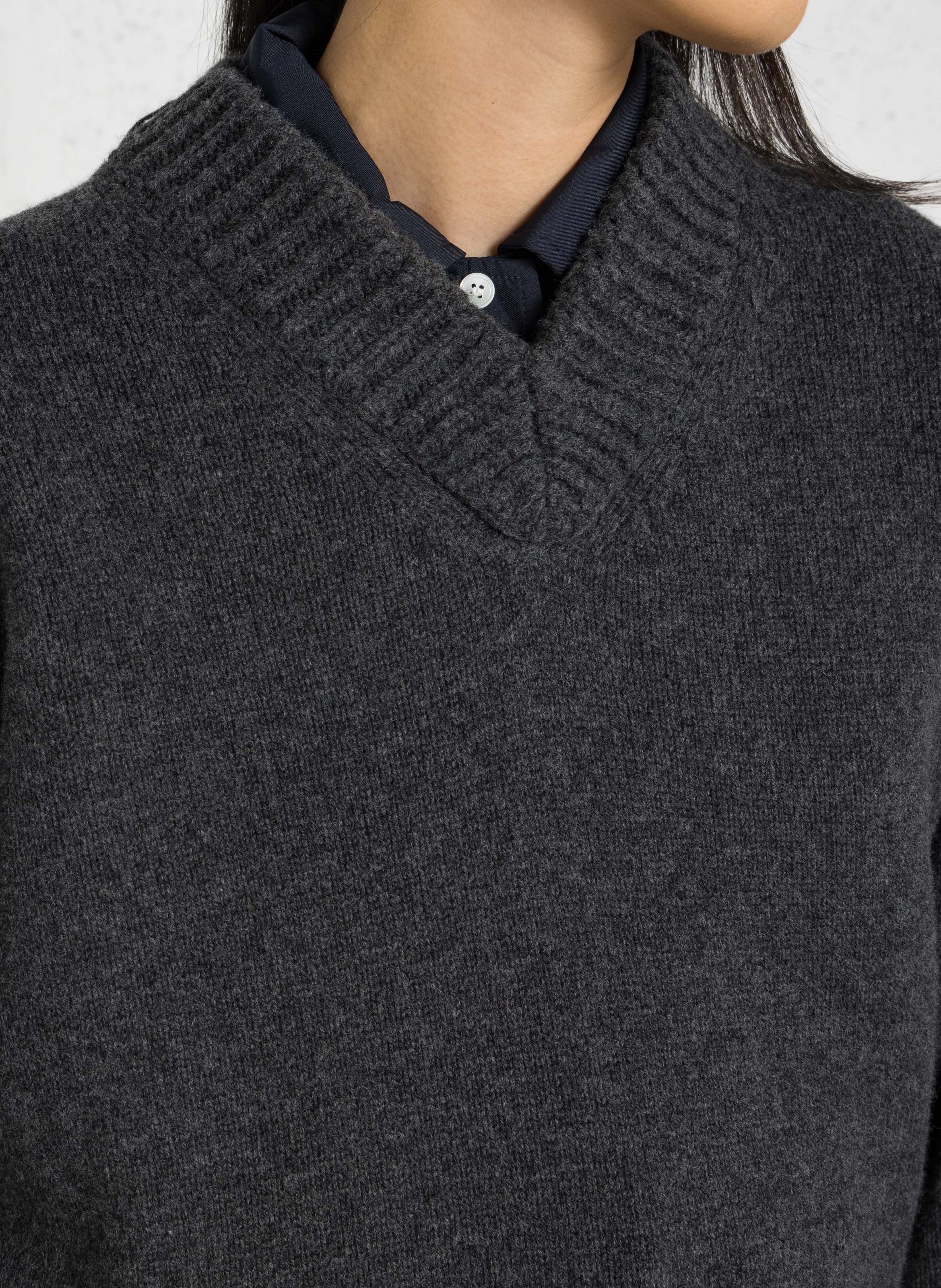 Pull oversize col v en laine julie SOEUR Gris
