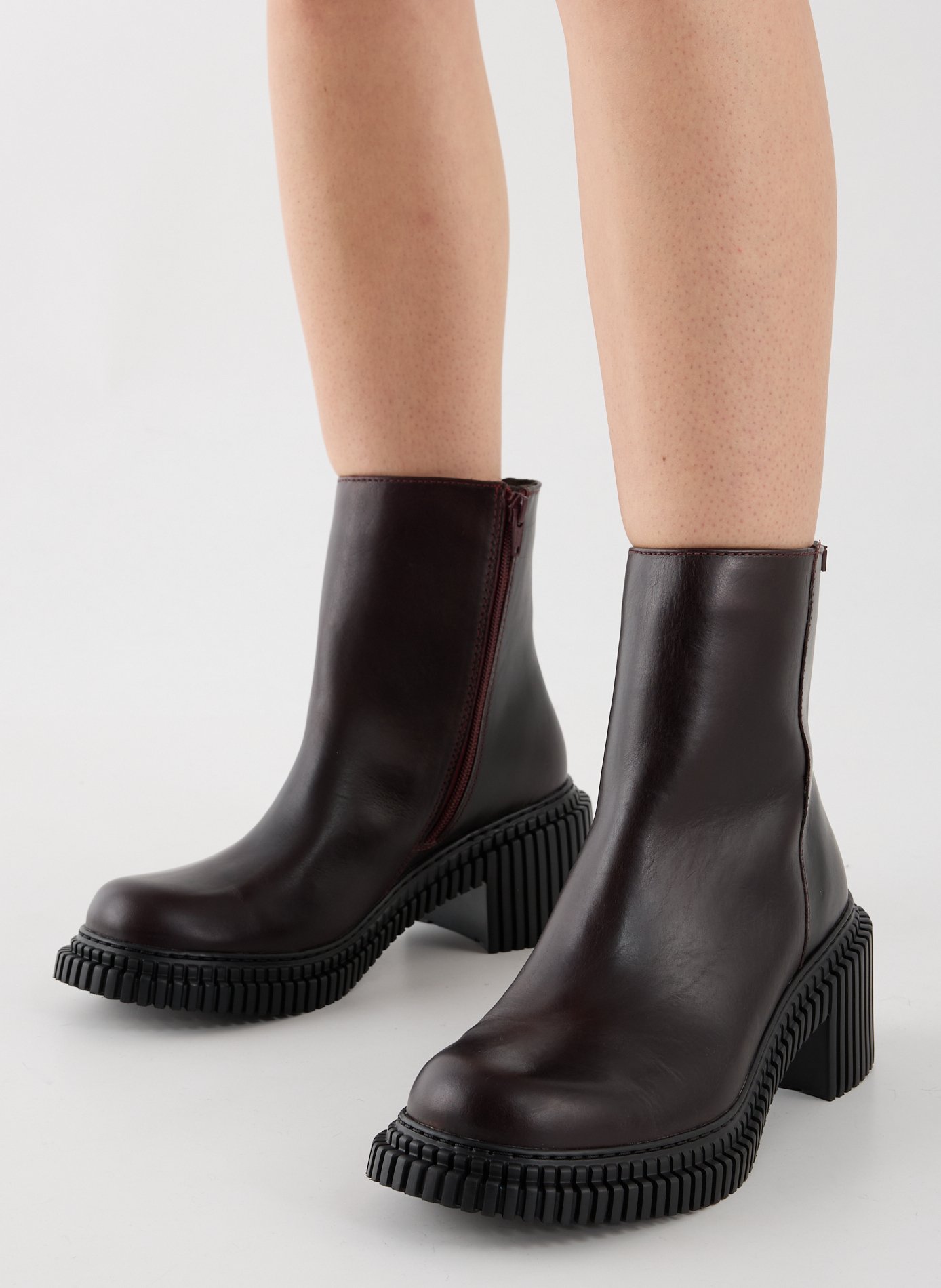 Grooved leather ankle boots CAMPER Red