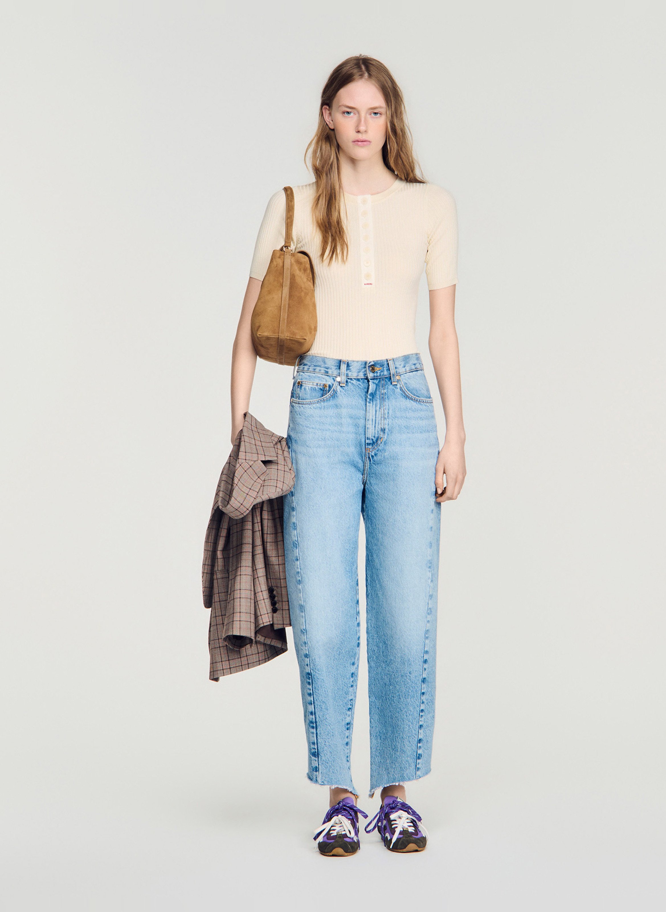 Pull cotelé près du corps SANDRO Beige