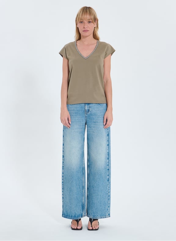 Top kaki cintrée - tulipe Kaki by ZAPA ZAPA Top kaki cintrée - tulipe Kaki