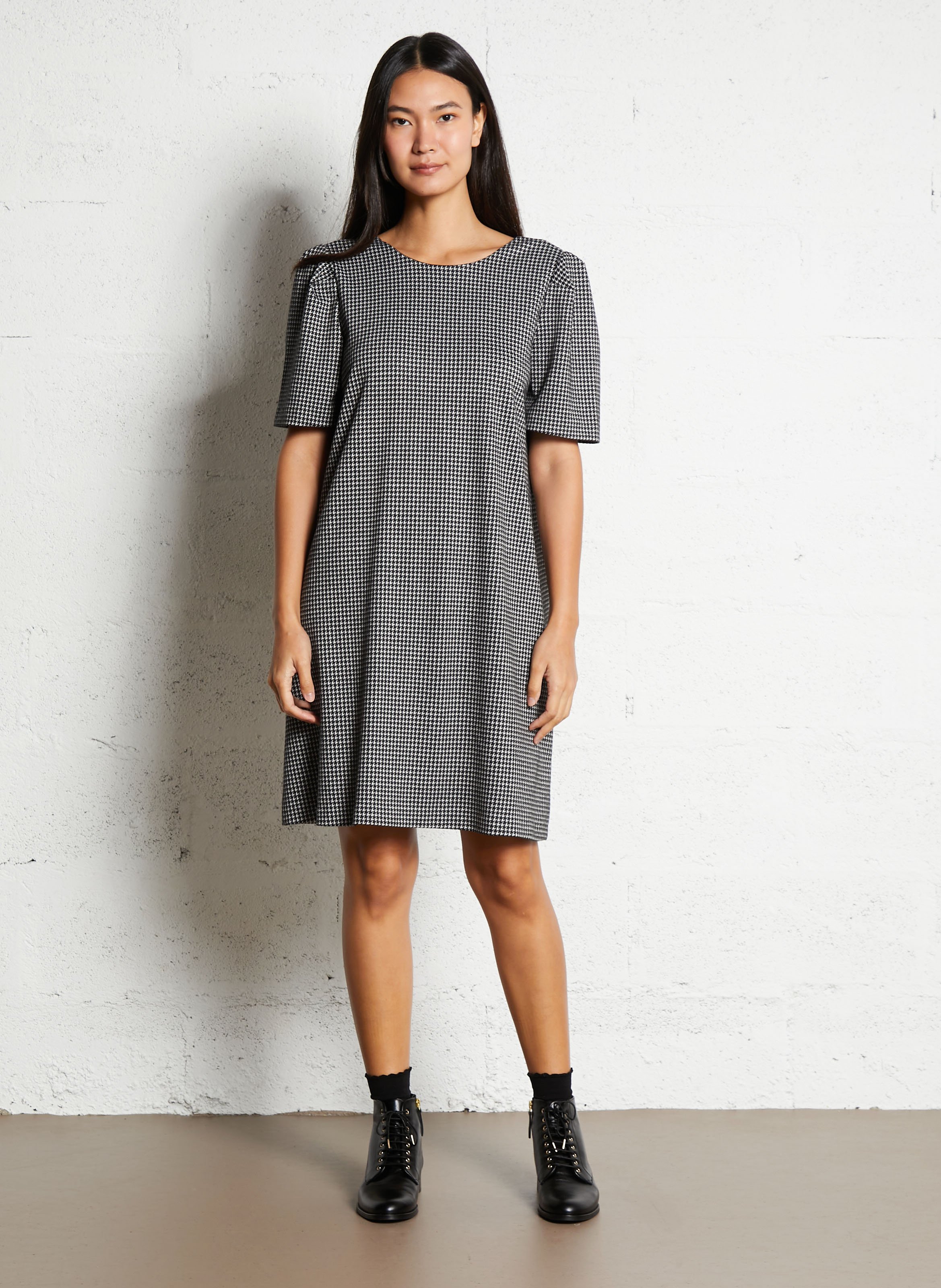 Robe courte col v IKKS Noir