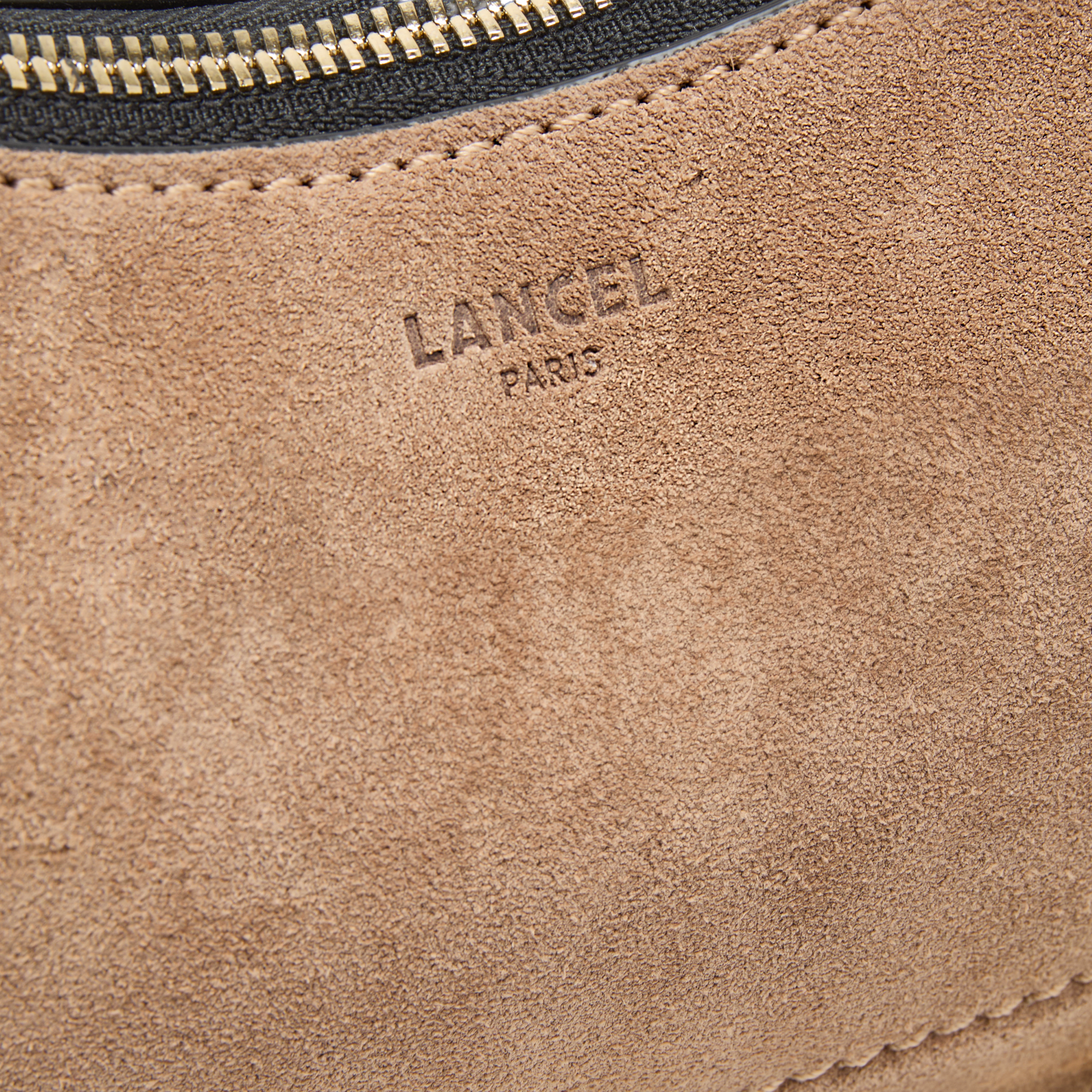 Lancel Croisette tas in suède & python print: kalfssuède, glad leer & python. LANCEL Beige