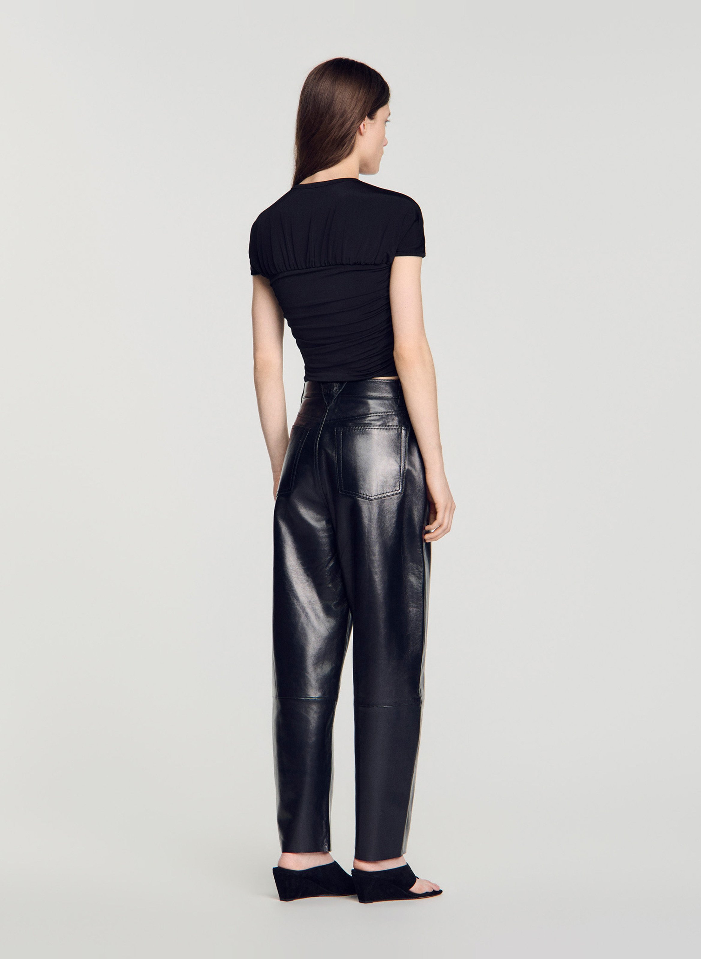 T-shirt court froncé coeur SANDRO Noir