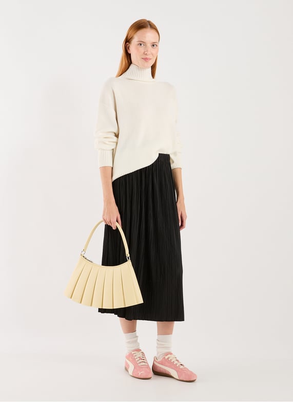 Sac moyen Lenglen plissé en cuir | Beige by LACOSTE Sac moyen Lenglen plissé en cuir Beige