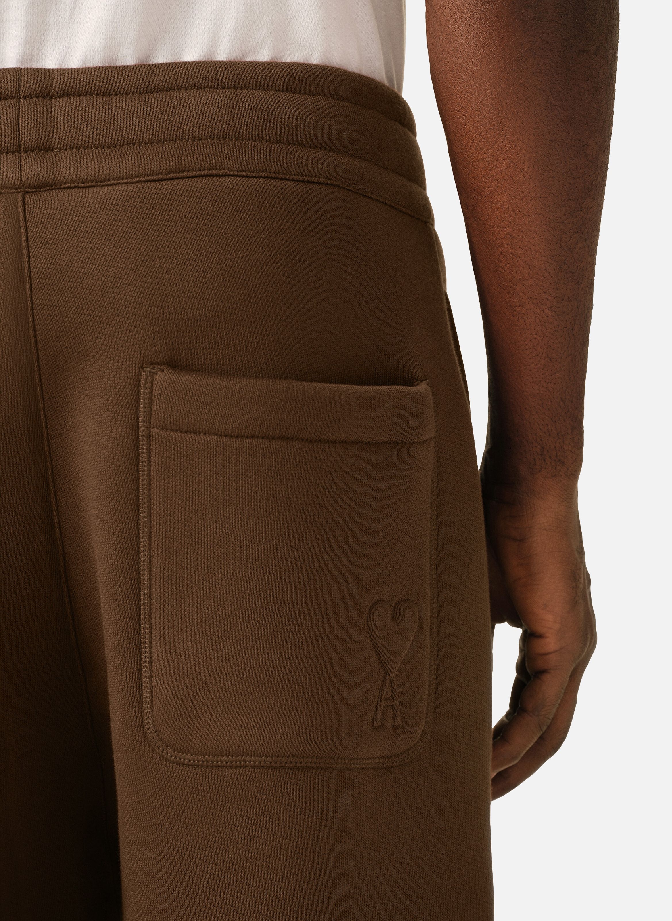 Jogging unisexe en coton ami de coeur embossé AMI PARIS Marron