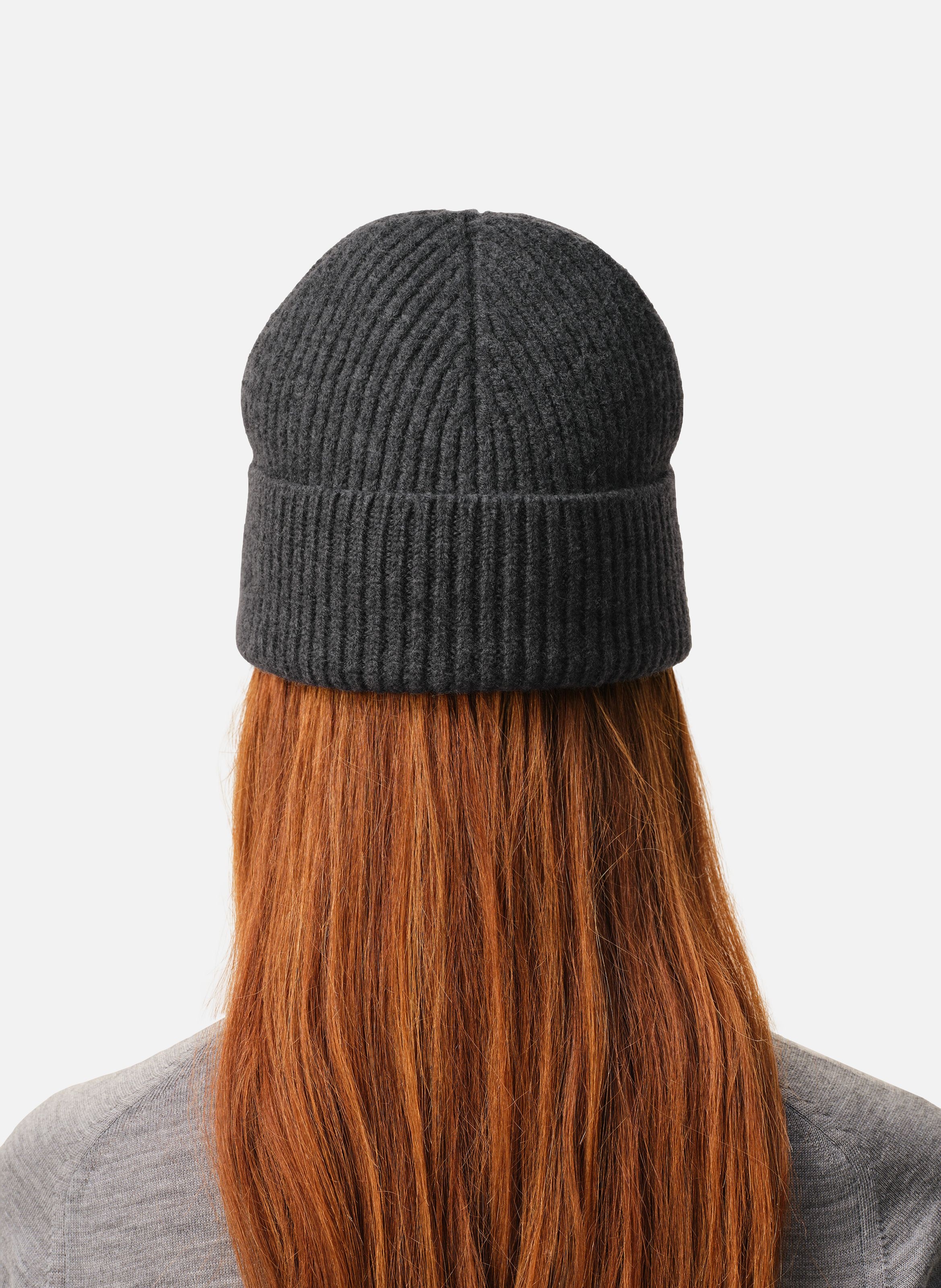 Bonnet Ami de Coeur Rouge unisexe AMI PARIS Gris