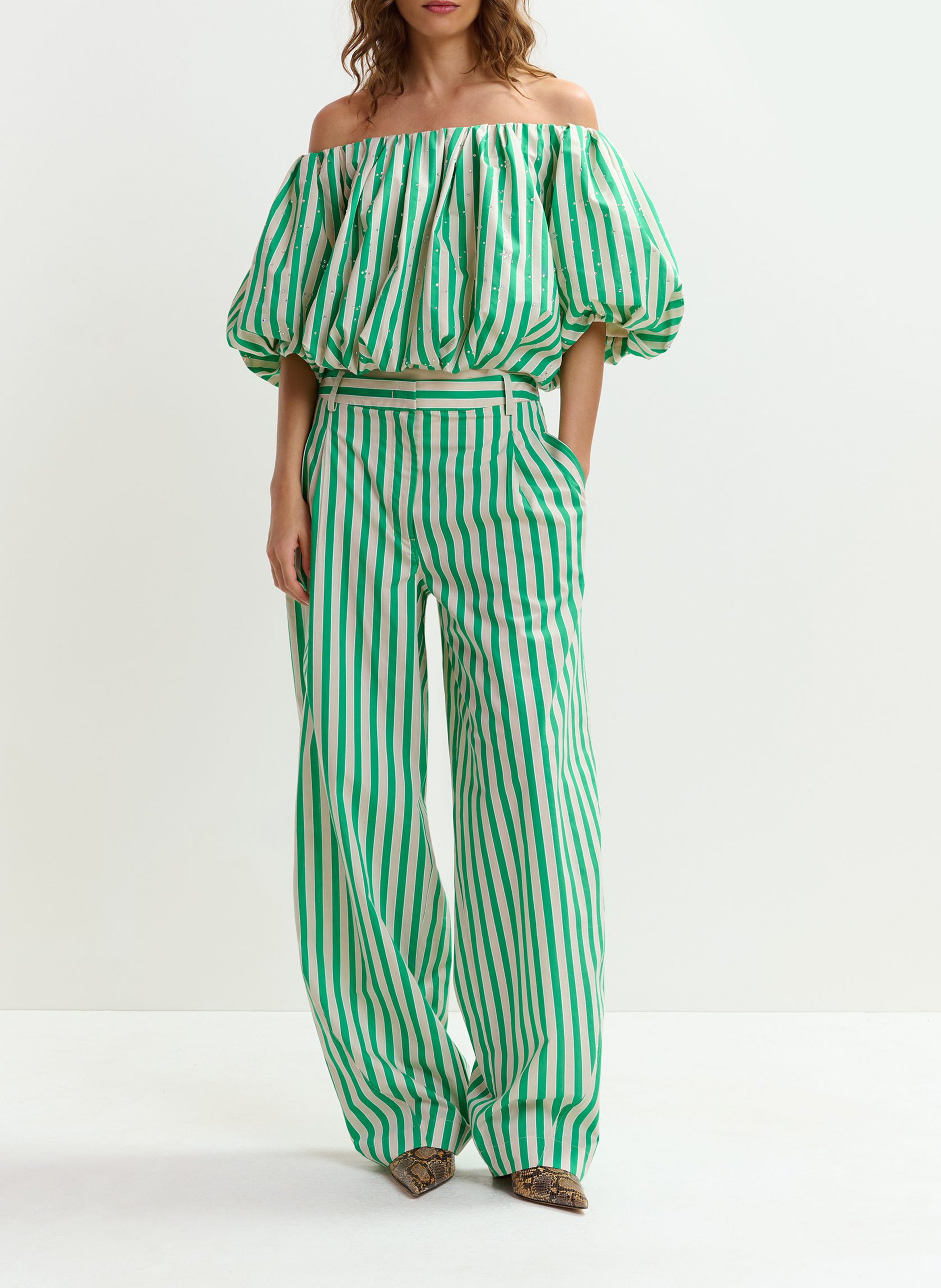 Pantalon large en coton mélangé jorner ESSENTIEL ANTWERP Vert