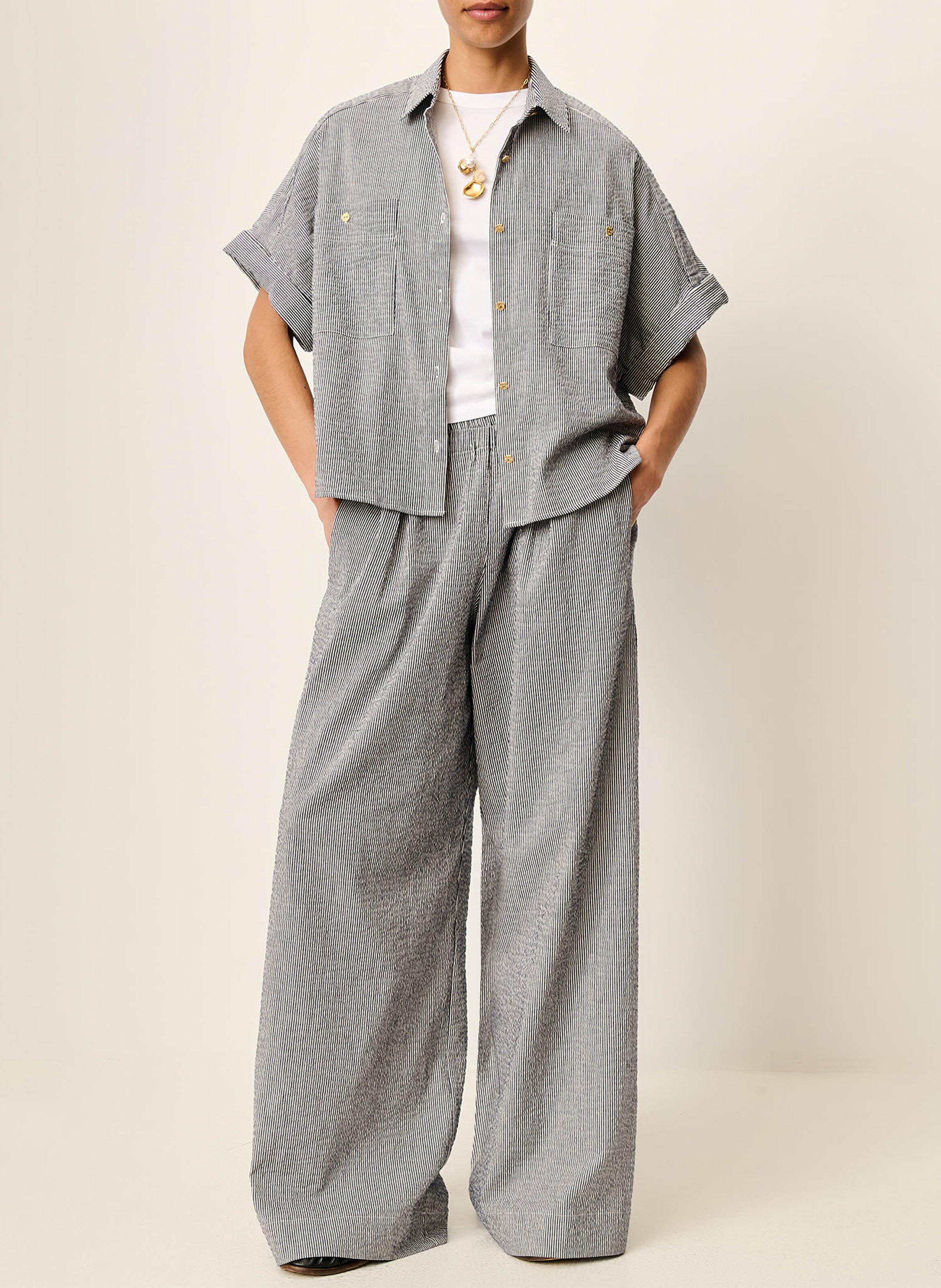 Chemise ample col classique en coton à rayures della SESSUN Bleu
