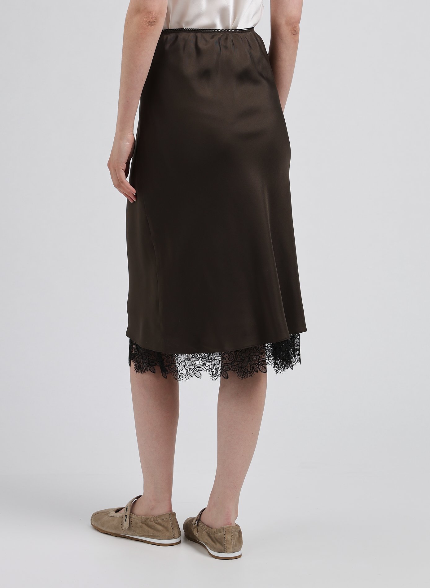 Ballerines en cuir de veau MIU MIU Beige