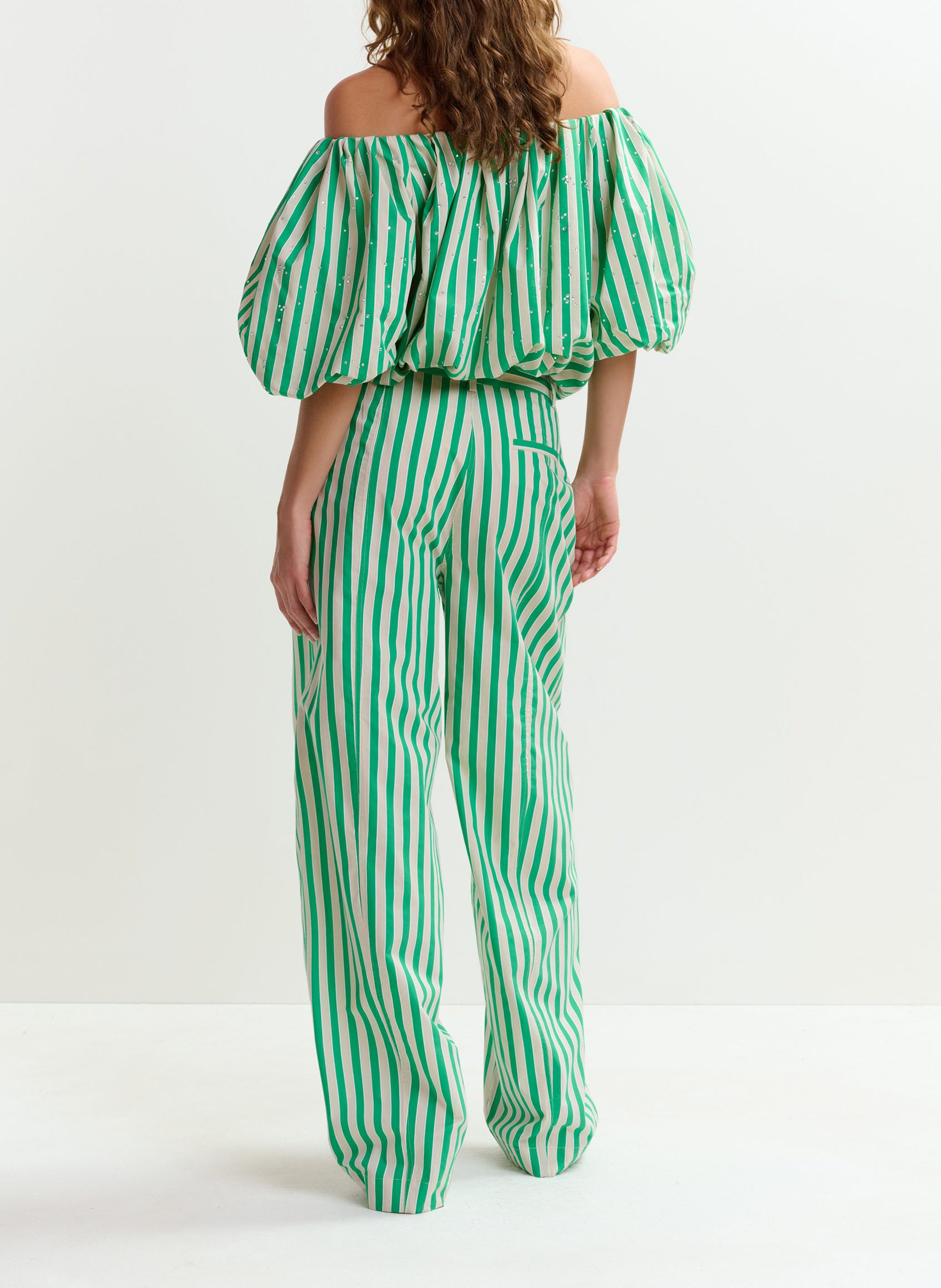 Pantalon large en coton mélangé jorner ESSENTIEL ANTWERP Vert